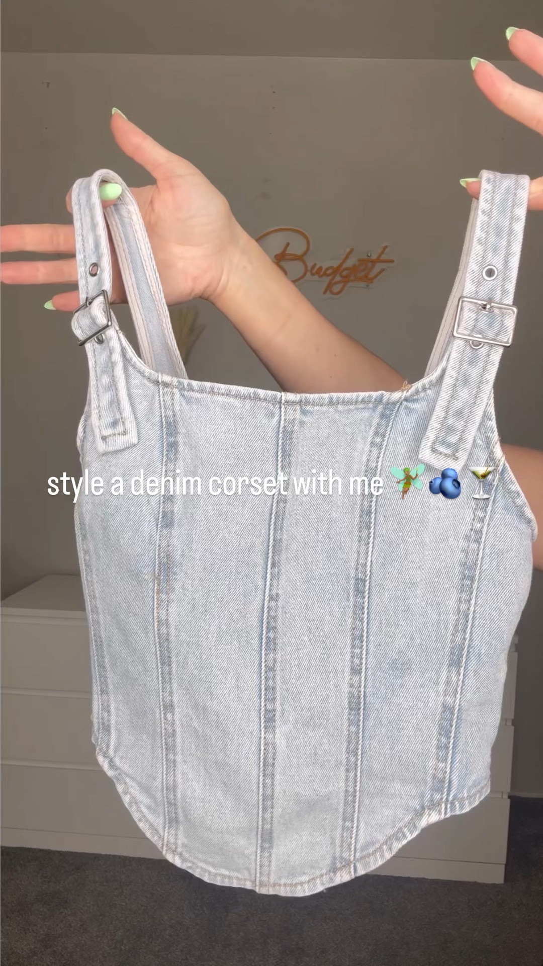 Concerts, festivals, & SUMMER are all coming and we are ready 🧚🏽

Head to Toe UNDER $150 • accessories included 🤌🏽

Comment SHOP for outfit deets straight to you! 

#target #targetstyle #targetfinds #thepost #postie #springstyle #springstyles #summerstyles #ltkunder50 #discoverunder10k #denimstyles

#LTKfindsunder50 #LTKstyletip #LTKxTarget