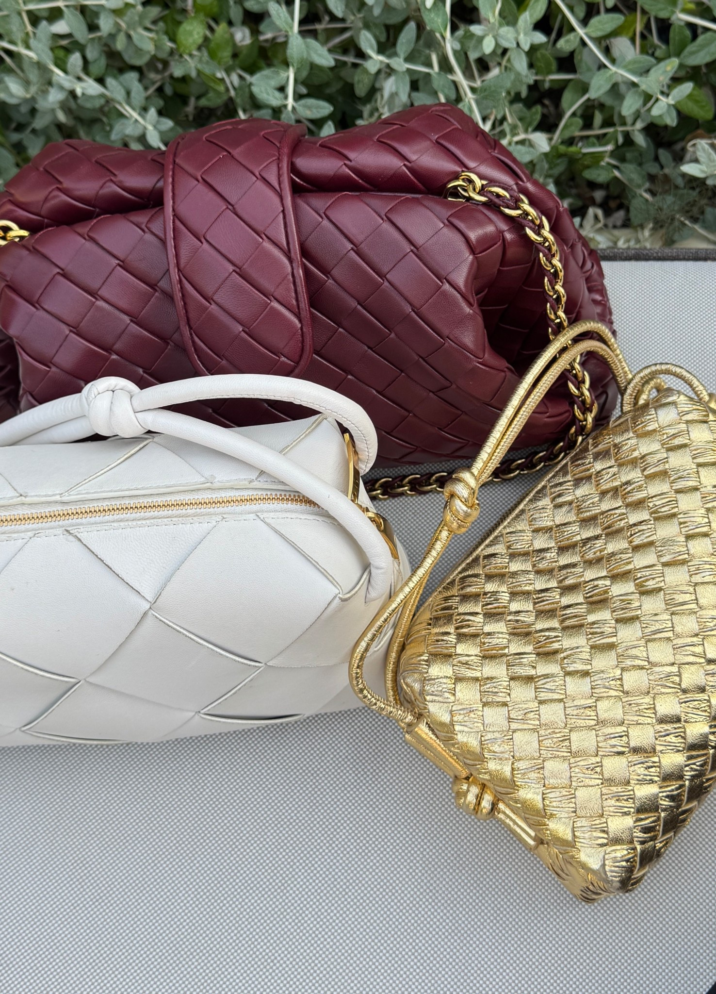 I went out with four of my friends and four out of five of us had Bottega bags! Here are three of them and I am sharing my favourite ones below!