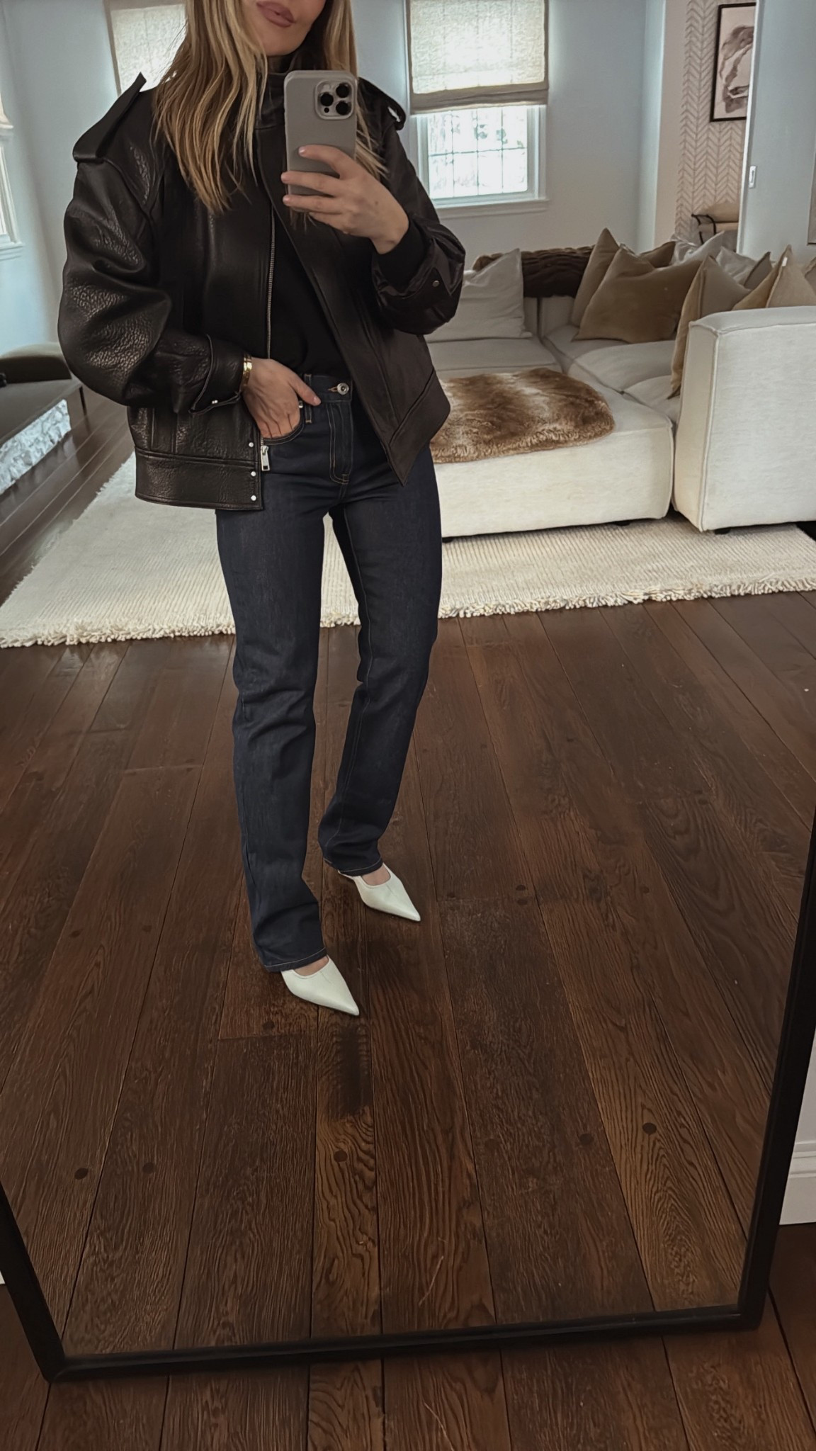 Really great dark straight leg jean! 

Wearing 26 (have waist gap but fits great on butt & thighs) I'm typically between 25/26 but went with my bigger size bc rigid denim & no stretch 

Shoes tts 