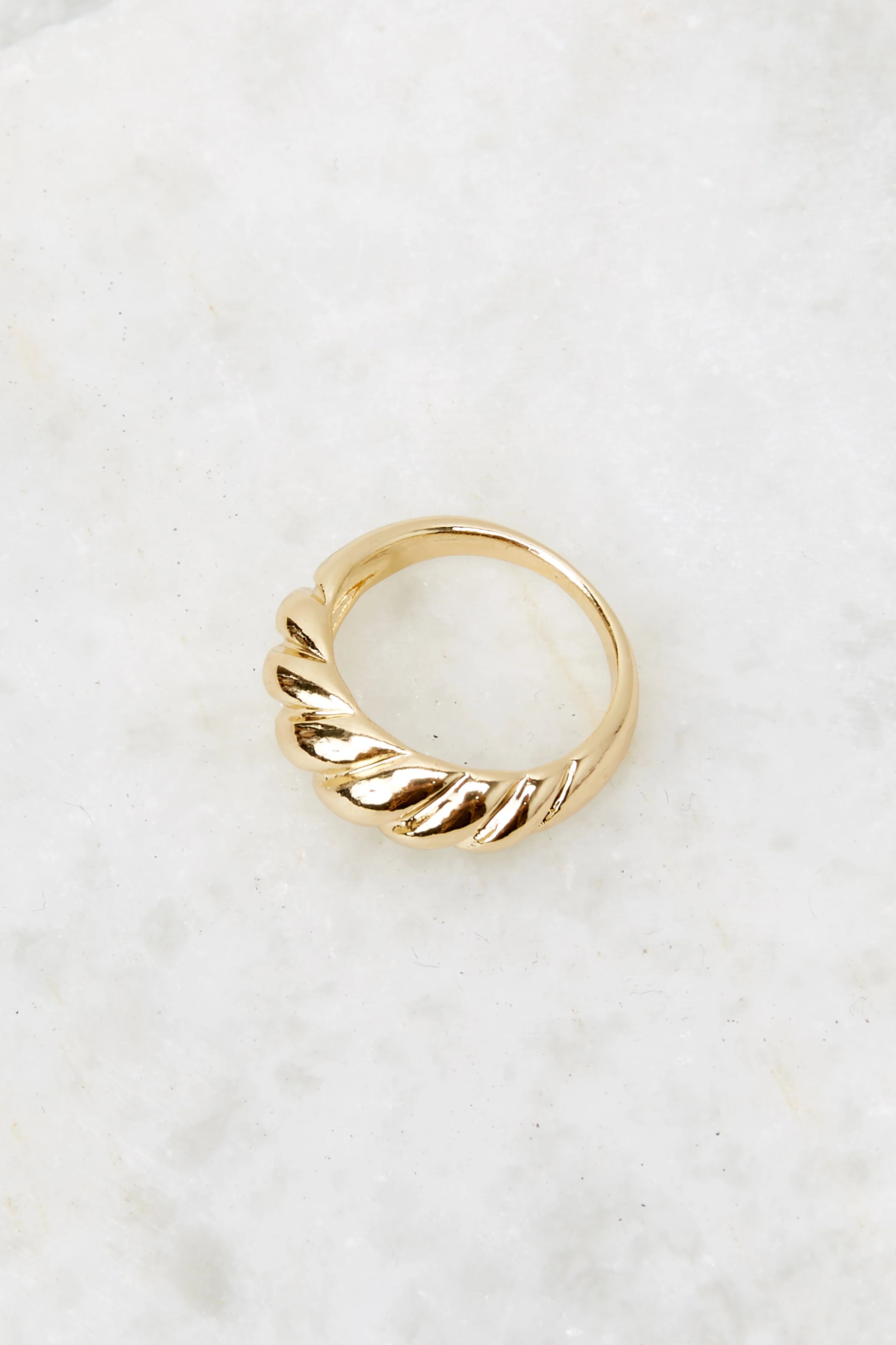 Aiden Croissant Ring | Red Dress 