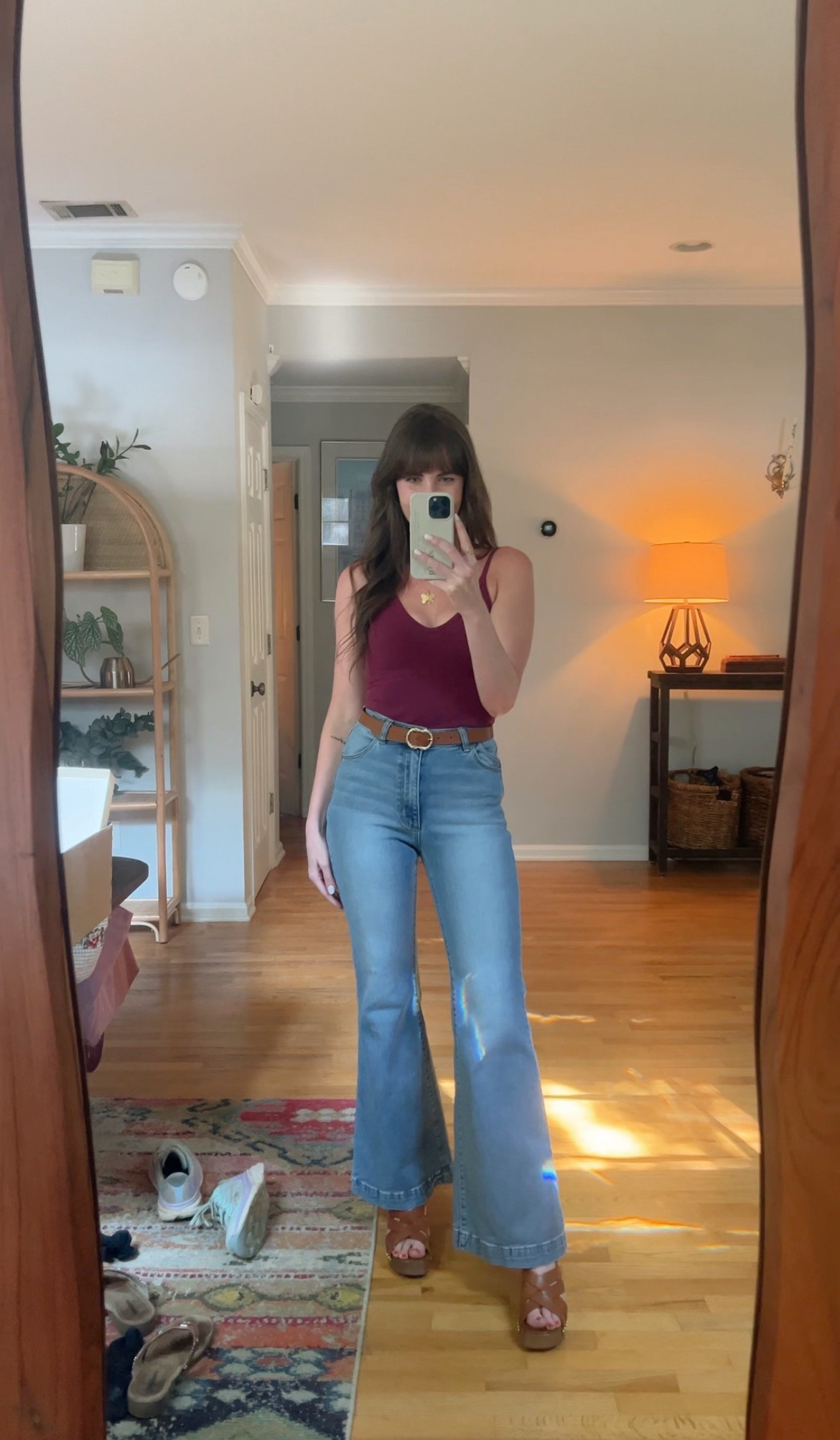 my current repeat outfit! 

tank: s
jeans: 26