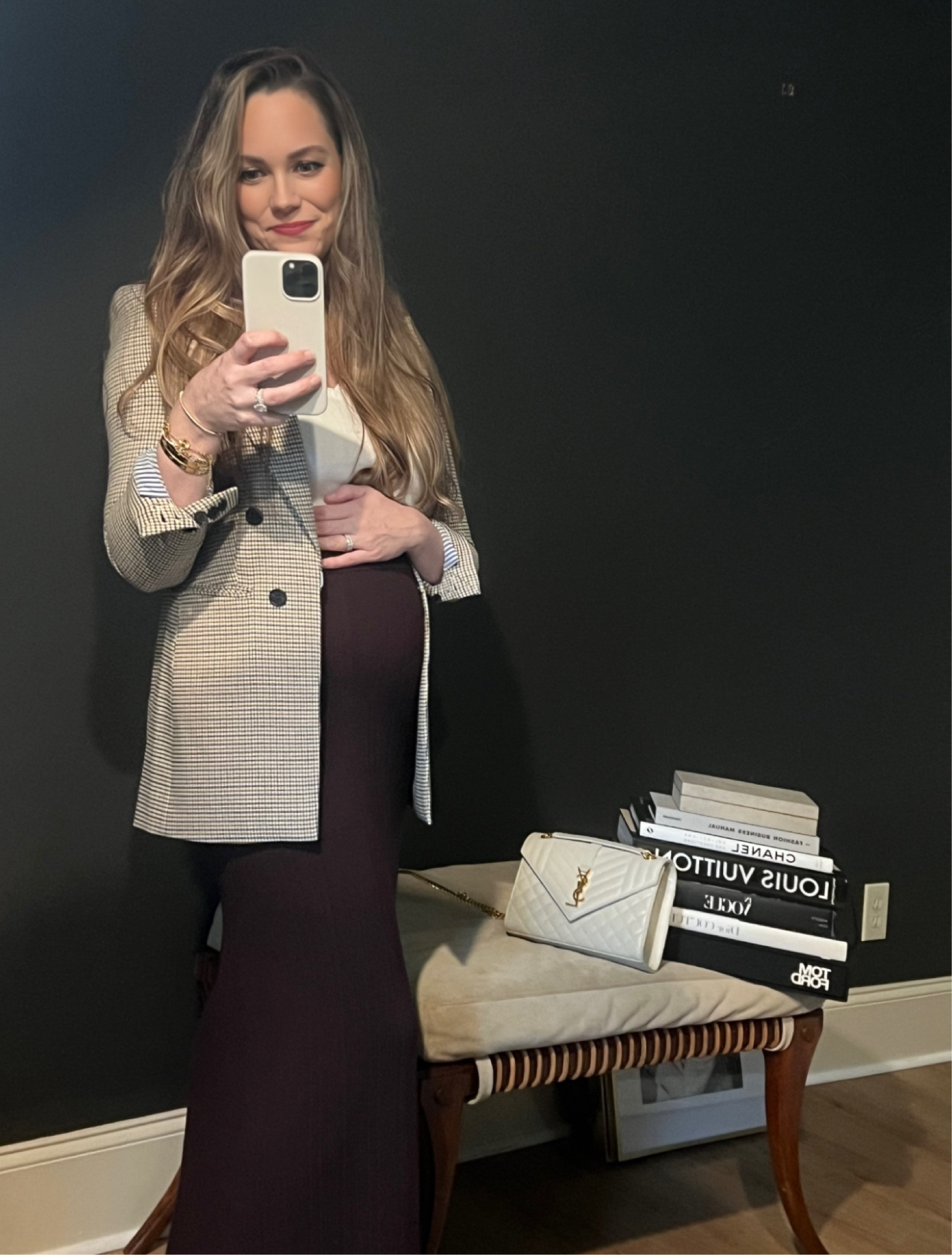 Absolute most favorite chocolate brown maxi skirt that is working for me through maternity! Paired with  white v-neck and this blazer for a sophisticated yet super comfortable office look!