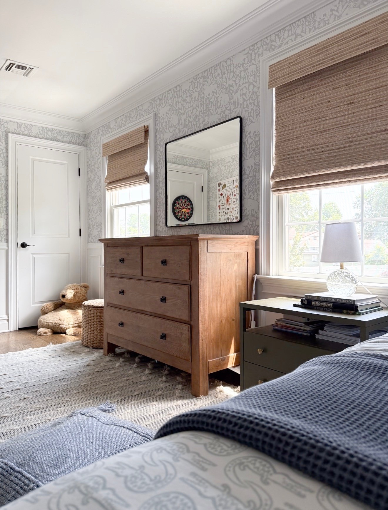 Boy’s bedroom inspo 🩶

Kid’s bedroom, bedroom inspo, GIRLONTHEHUDSON, modern coastal, gallery wall, Serena & Lily, Minted art, upholstered bed, pink bed, Kids bedroom, gallery wall, reading book, wallpaper design, stripes bedroom, Target lamp, leather Boy’s bedroom inspo 🩶

#LTKHome #LTKKids #LTKdayinmylife