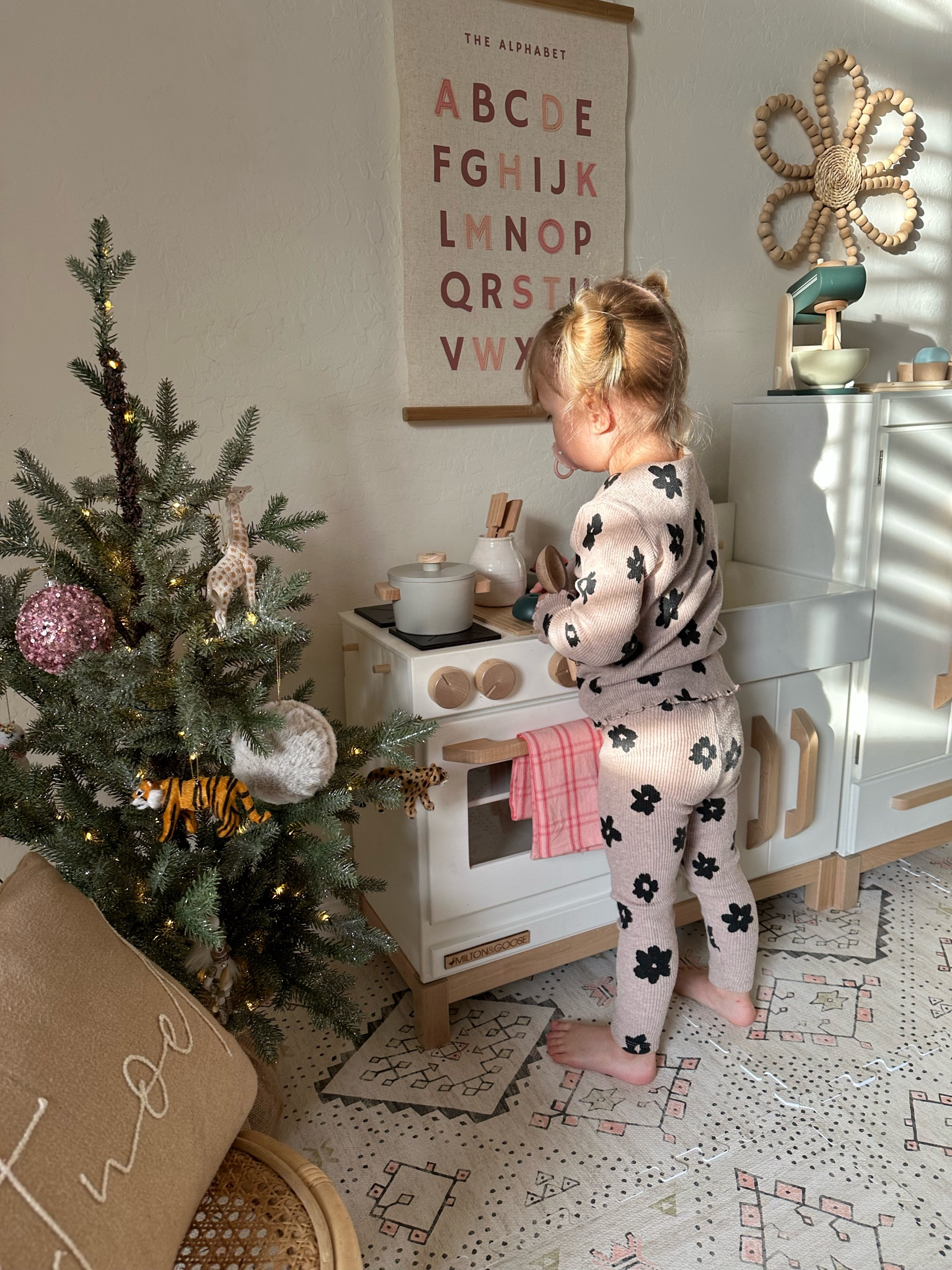 Play kitchen must haves!

#LTKkids #LTKhome #LTKbaby