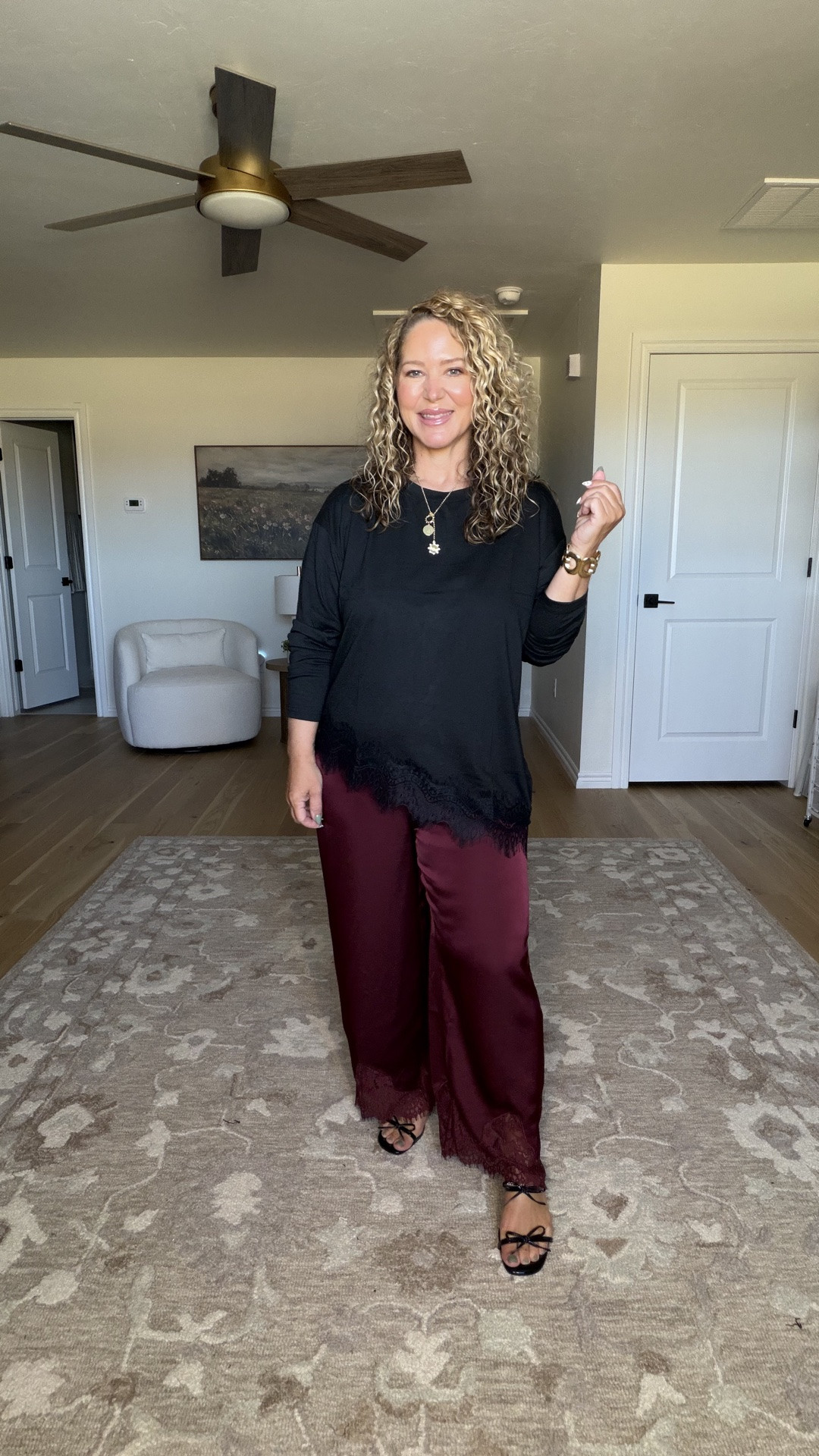 Tops size large 
Satin pants size large 
Jeans size 10 short
Shoes tts

#LTKMidsize #LTKPetite #LTKOver40