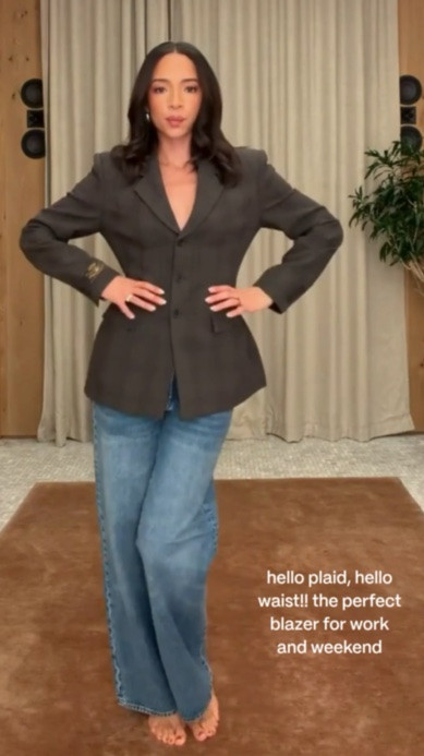 The fall finds I’m loving and buying in my 30s! This the perfect blazer for work and the weekend. I love it so much I have it in grey and black 😍 

fall outfit, fall fashion, fashion over 30, workwear, business casual workwear, work outfit, office outfit