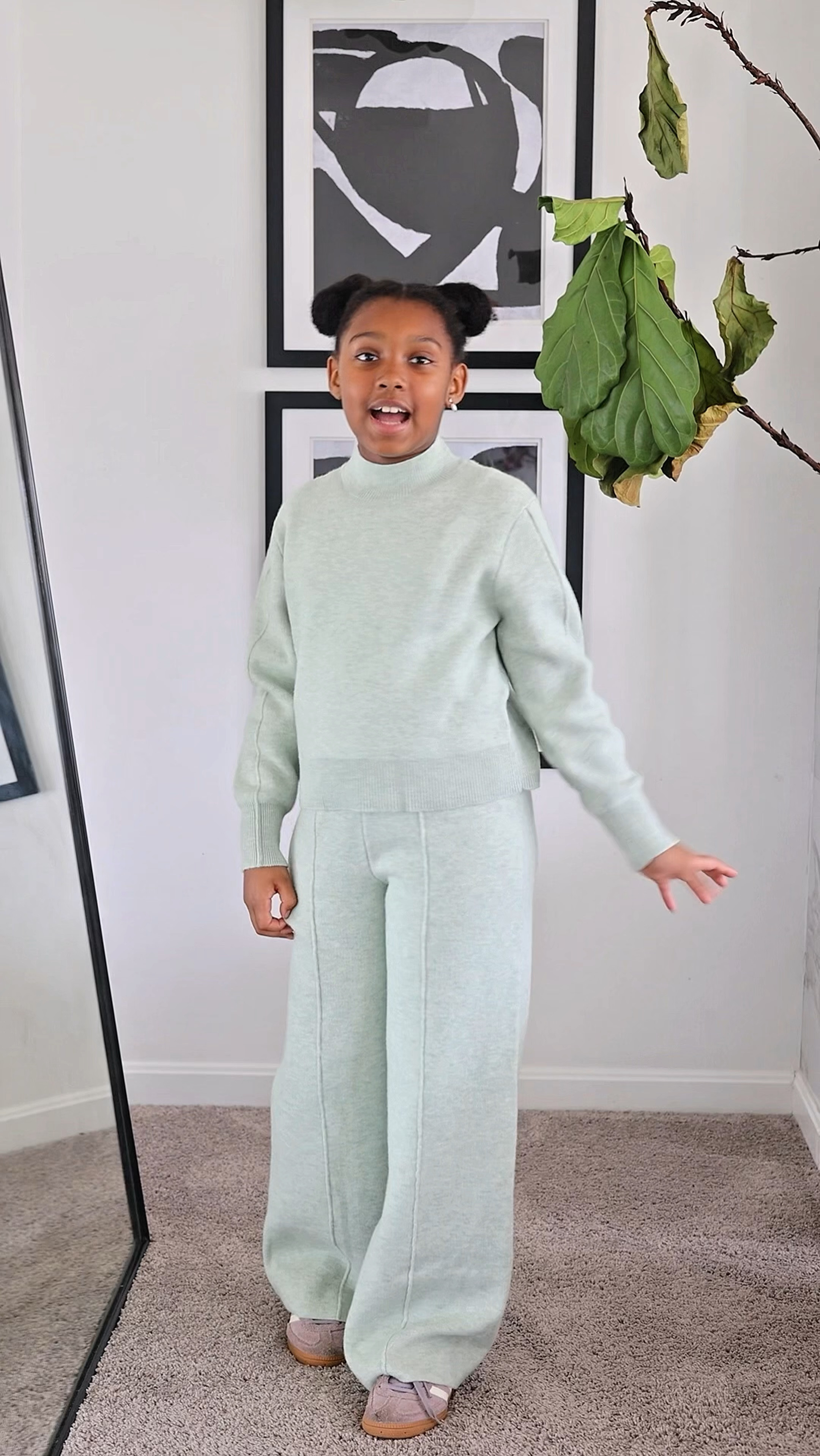 Diari’s OOTD ✨ As long as she isn’t sneak dissing, I’m good 🤣🤣 But honestly, I really need to learn Spanish at this point.


#LTKKids #LTKmomlife #LTKootd