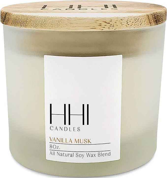 Vanilla Candle | Vanilla Musk Scented Soy Candle | A Blend of Vanilla, Cinnamon, Amber & Hint of ... | Amazon (US)