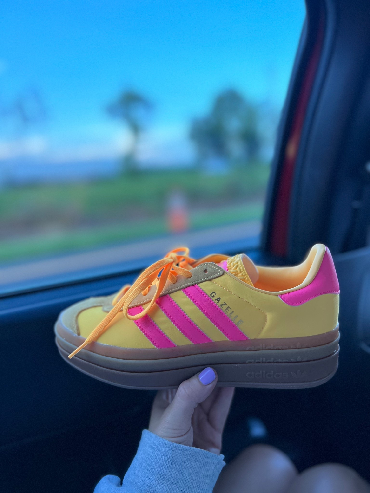 My most favorite pair if sneakers ftom @adidas ! Up to 60% off! Adidas gazelle bold 

#LTKActive #LTKootd #LTKGiftGuide