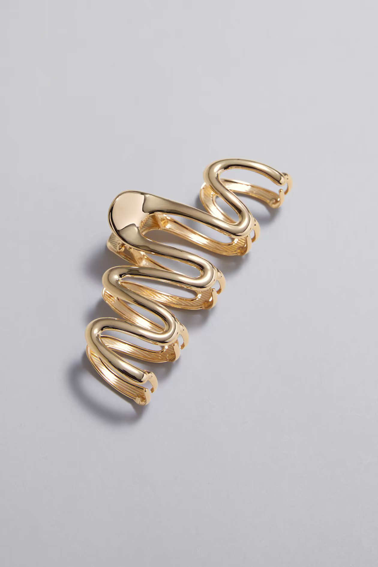 Sculptural Claw Clip | H&M (UK, MY, IN, SG, PH, TW, HK)