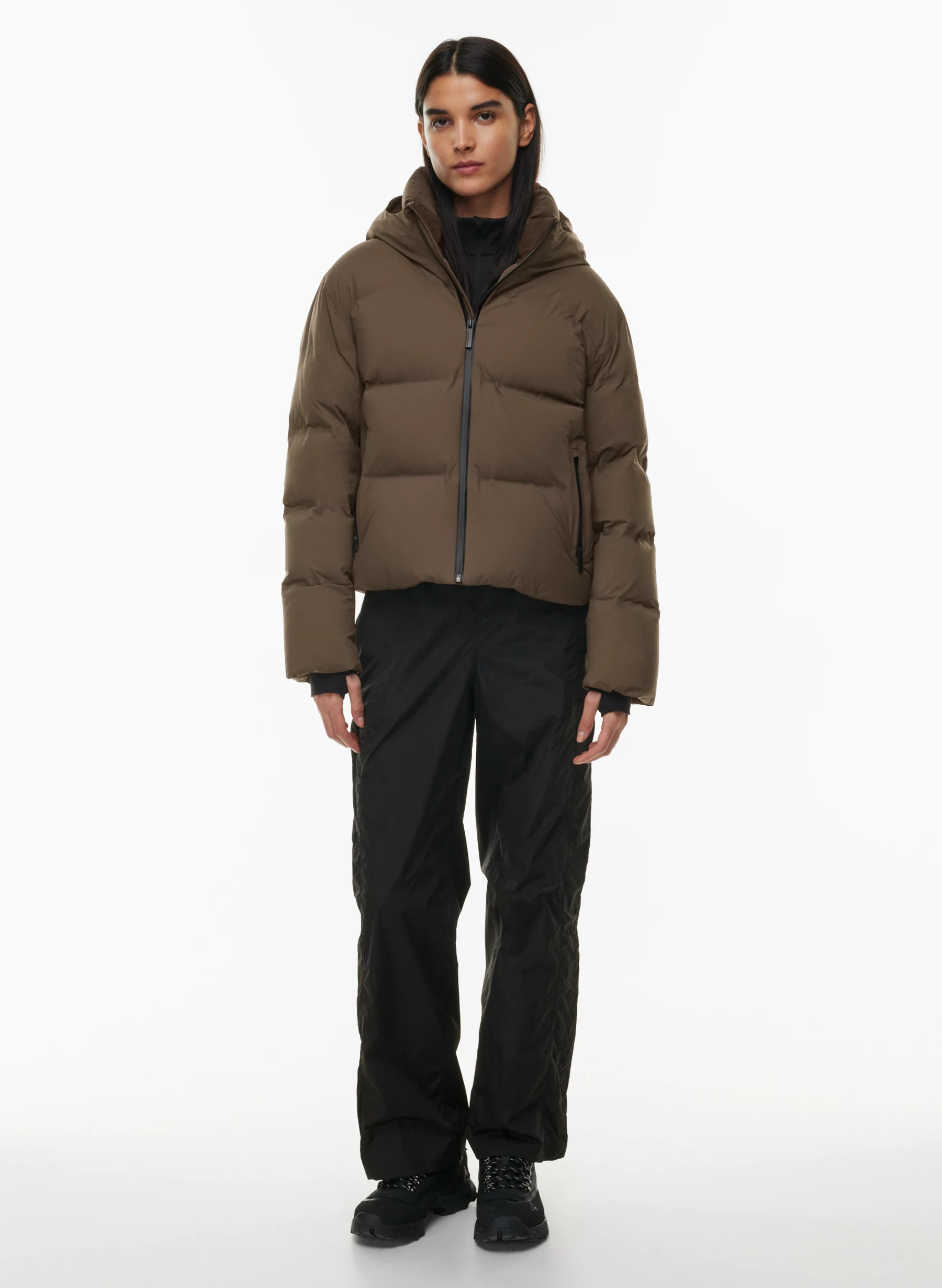 THE SUPER PUFF₂O™ SHORTY | Aritzia