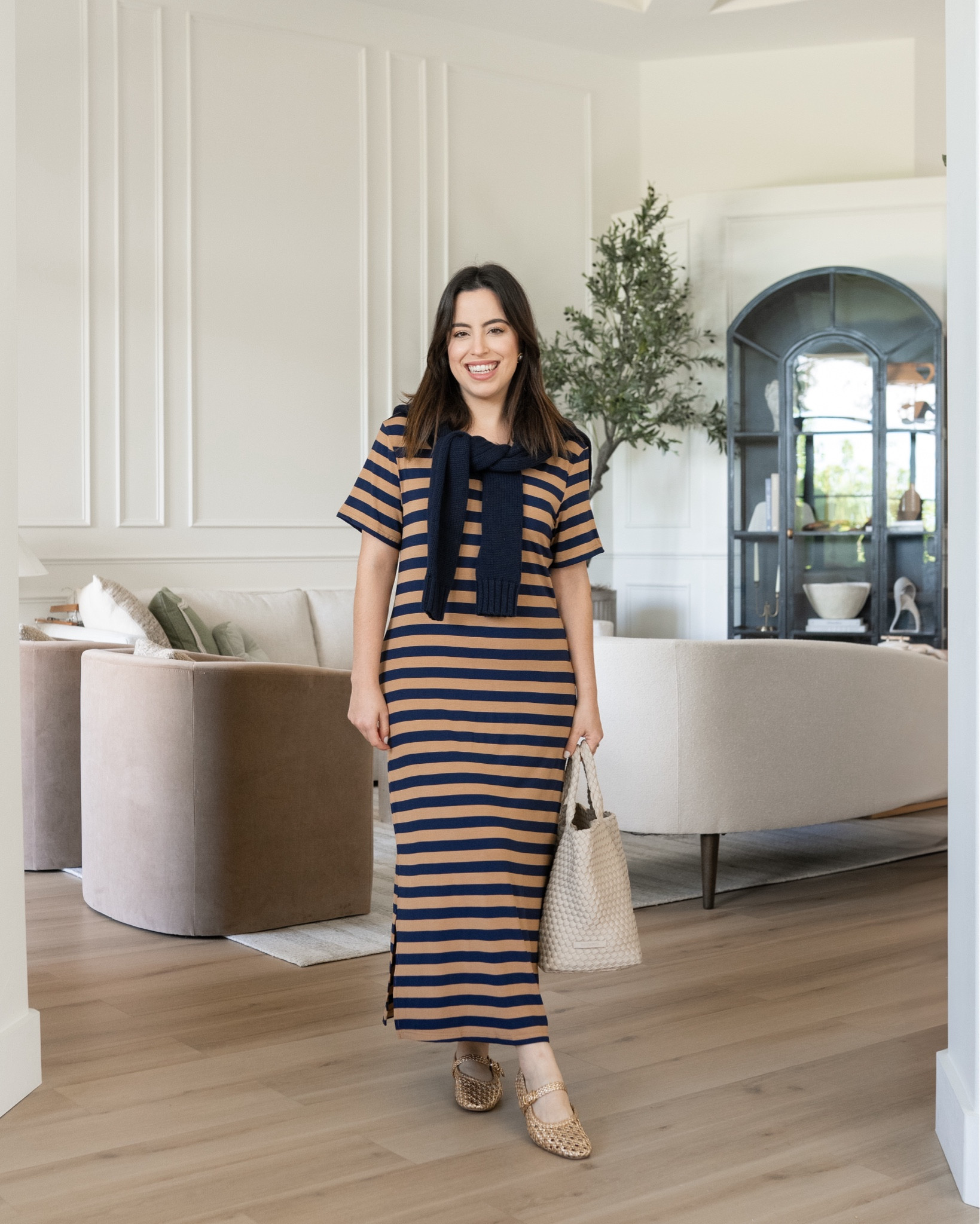 A super cute Summer dress under $40! Comes in multiple colors and it’s so flattering. Found it on Walmart Marketplace along with other beautiful dresses

#walmartpartner #walmartfashion @walmartfashion 



#LTKStyleTip #LTKFindsUnder50