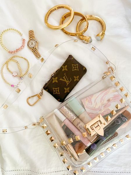 Amazon studded crossbody UNDER $25🙌🏻
Tarte favorites I brought to the Taylor Swift Concert 
Use code: MERRITTANDSTYLE FOR 15% off 


#LTKbeauty #LTKstyletip #LTKFestival