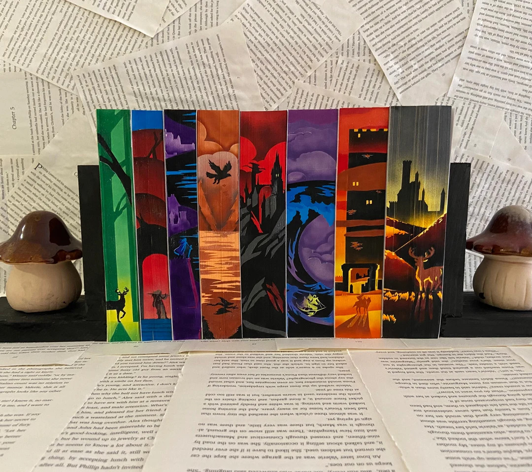 Throne of Glass Series by Sarah J. Maas With Custom Sprayed Edges - Etsy | Etsy (US)