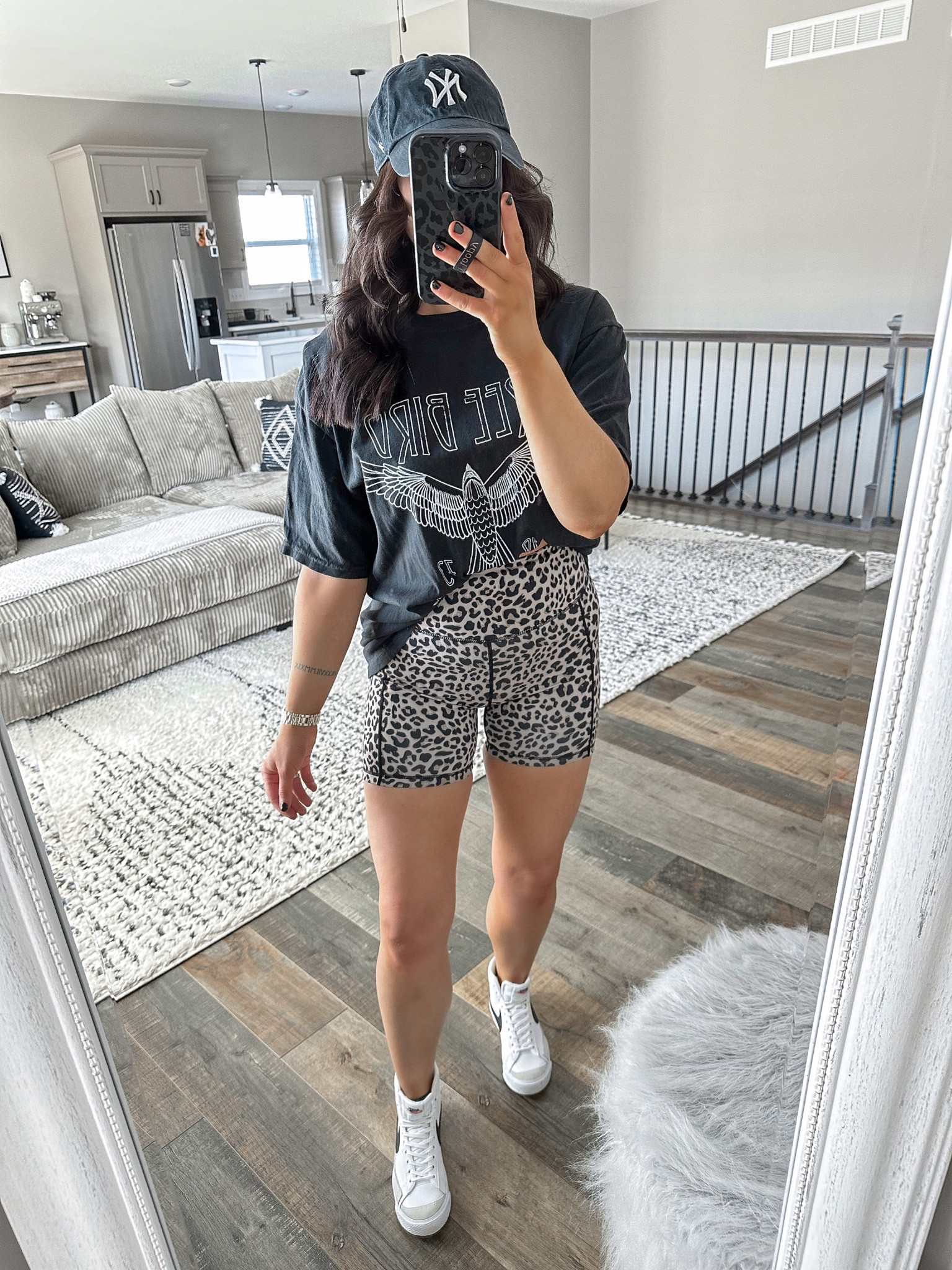 Tee — large

Athleisure outfit | errands outfit | oversized tshirt outfit | biker shorts outfit | spring fashion | spring outfit | casual spring outfit | nike blazer sneakers 

#LTKunder50 #LTKstyletip #LTKshoecrush