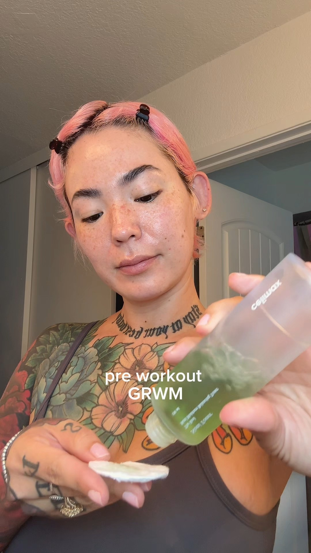 preparing my skin to sweat and not break out 

#LTKSeasonal #LTKActive #LTKBeauty