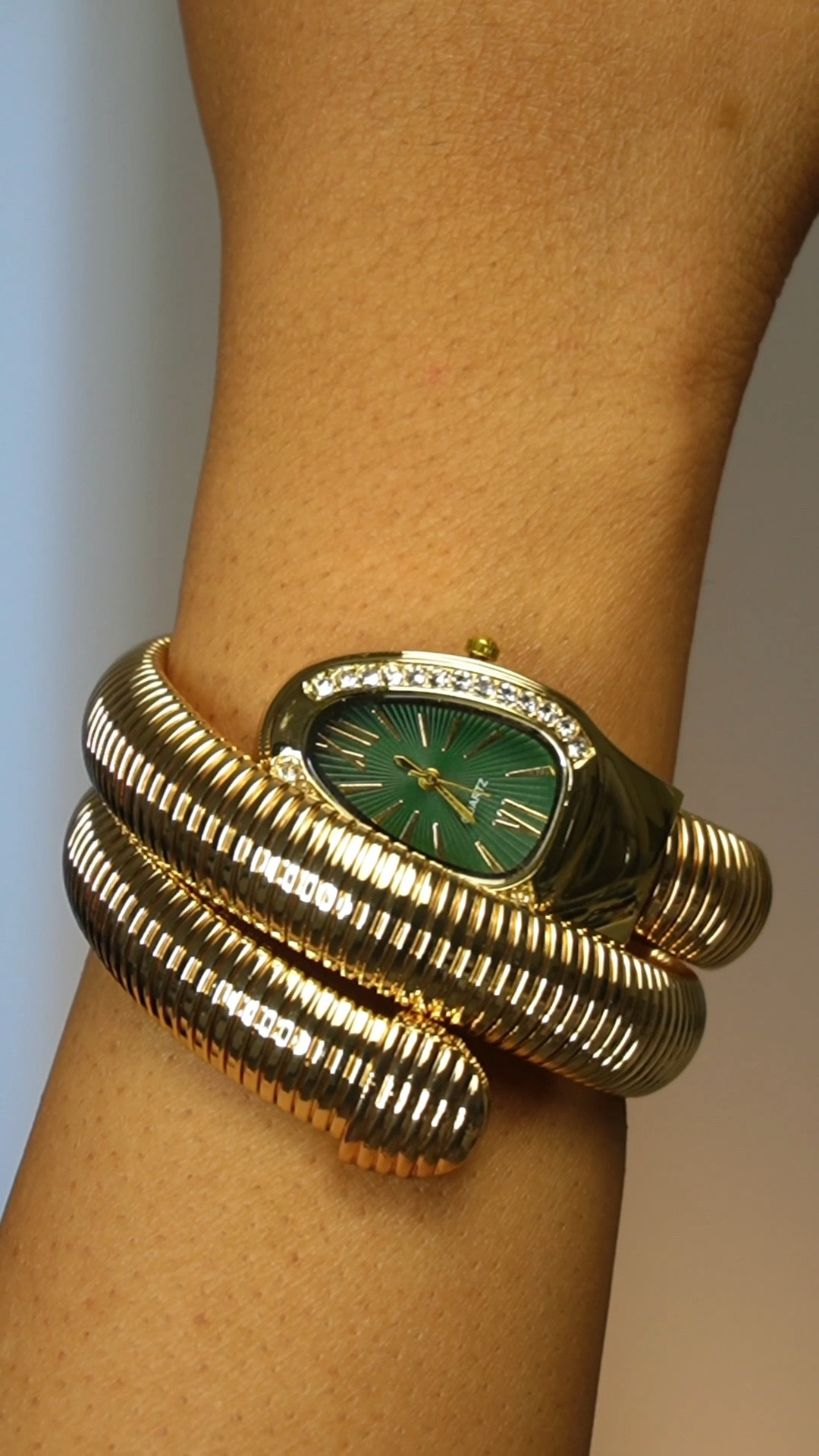 this watch from amazon is so cute 🔥 this watch is designer inspired and will easily give the luxury love for way less ! this watch comes in so many different color combos but im loving the green face on this watch from amazon 🤍 | #amazonfashion #amazonfashionfinds #amazonfashionhaul #chynahj