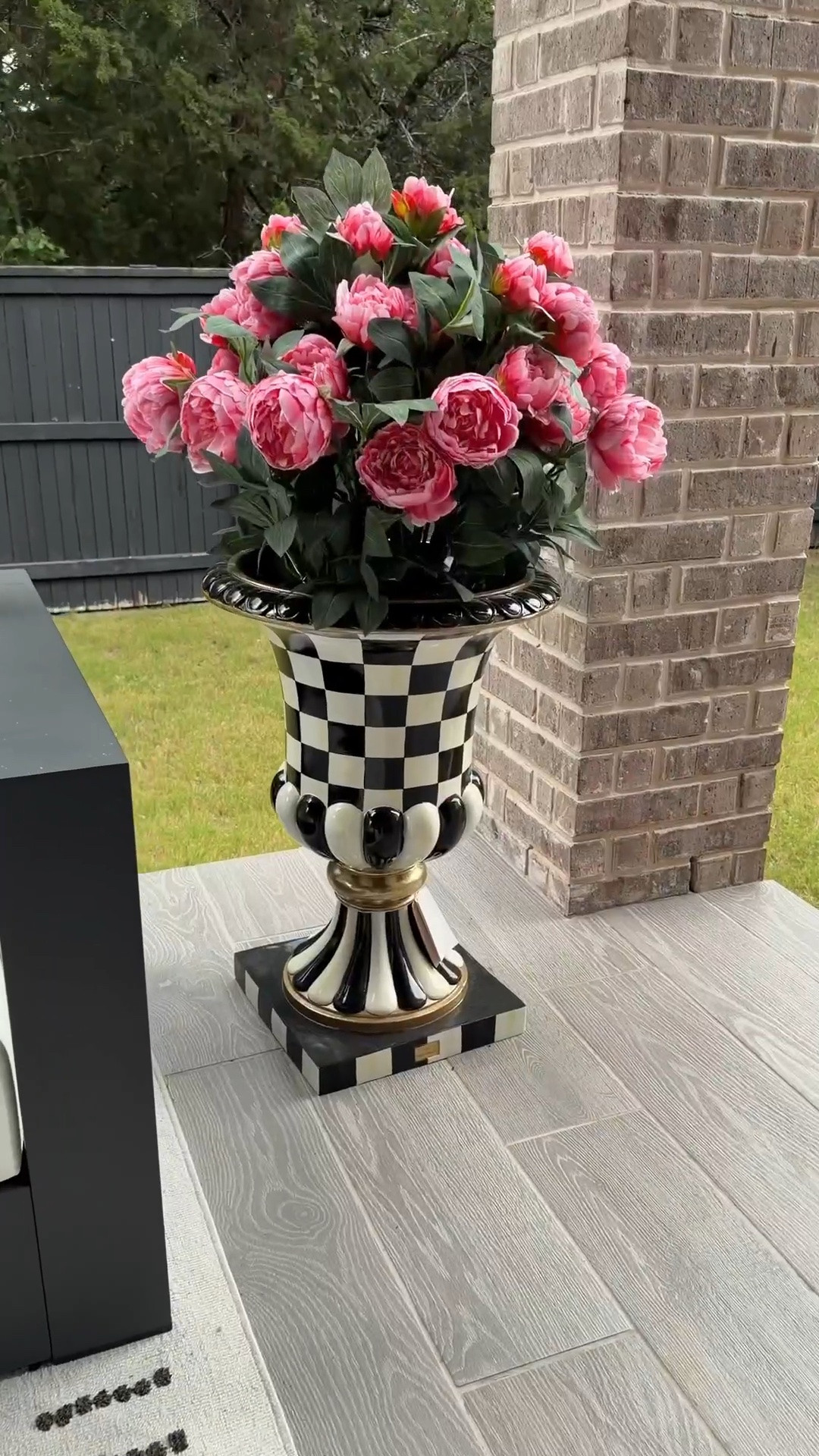 My planters and flowers are 30-40% off for the barn sale!! #Mcpartner

#LTKSeasonal #LTKHome #LTKSaleAlert