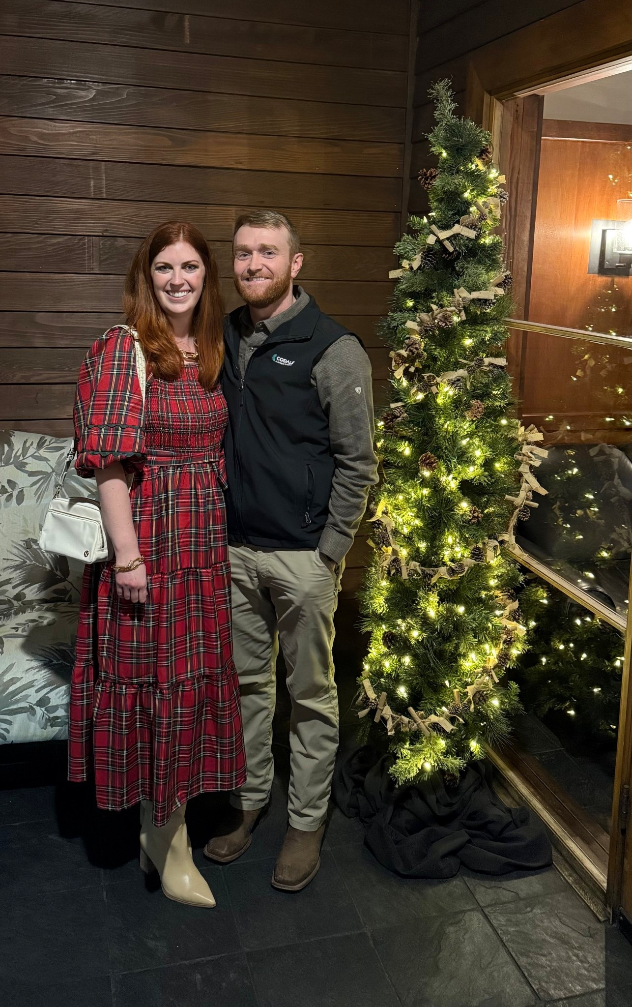 Great food and Christmas vibes! I loved meeting my husband’s team last night!🎄🍸

#LTKHoliday #LTKGiftGuide #LTKSeasonal