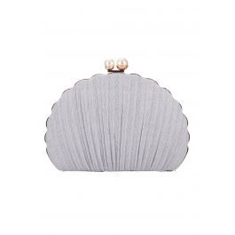 Ritzy Seashell Pearl Clutch in Silver | Chicwish