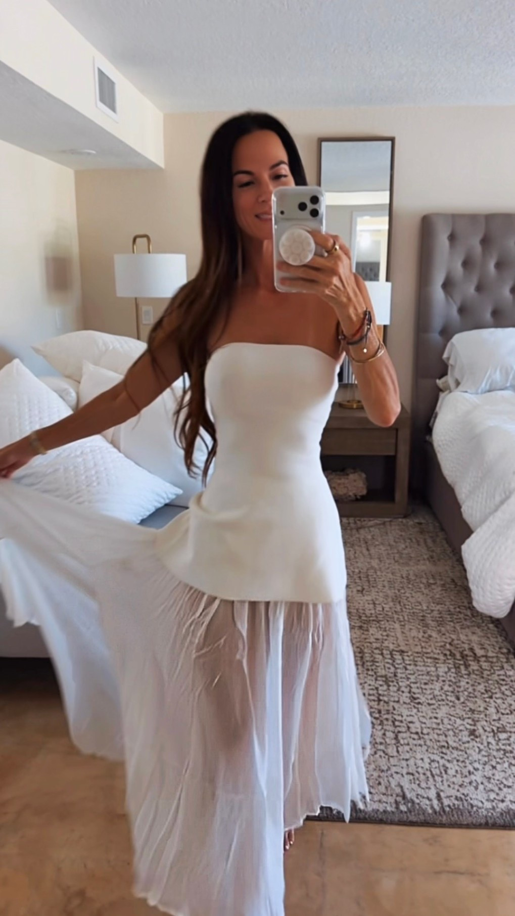 White outfits just hit different. 🤍✨

Two tops, two skirts. Three completely different vibes.

Look 1: Lace skirt for that soft, romantic moment.
Look 2: Sheer skirt because a little drama never hurt anybody.
Look 3: The same sheer skirt with an asymmetric bandeau for a modern twist.

Proof that a few great pieces can create an entire wardrobe. Which one are you reaching for?

XXS long bandeau
XS asymmetrical bandeau
0 skirts

#SummerStyle #WhiteOutfit #NeutralStyle #ResortWear #StyleInspo

#LTKootd #LTKgrwm #LTKdayinmylife