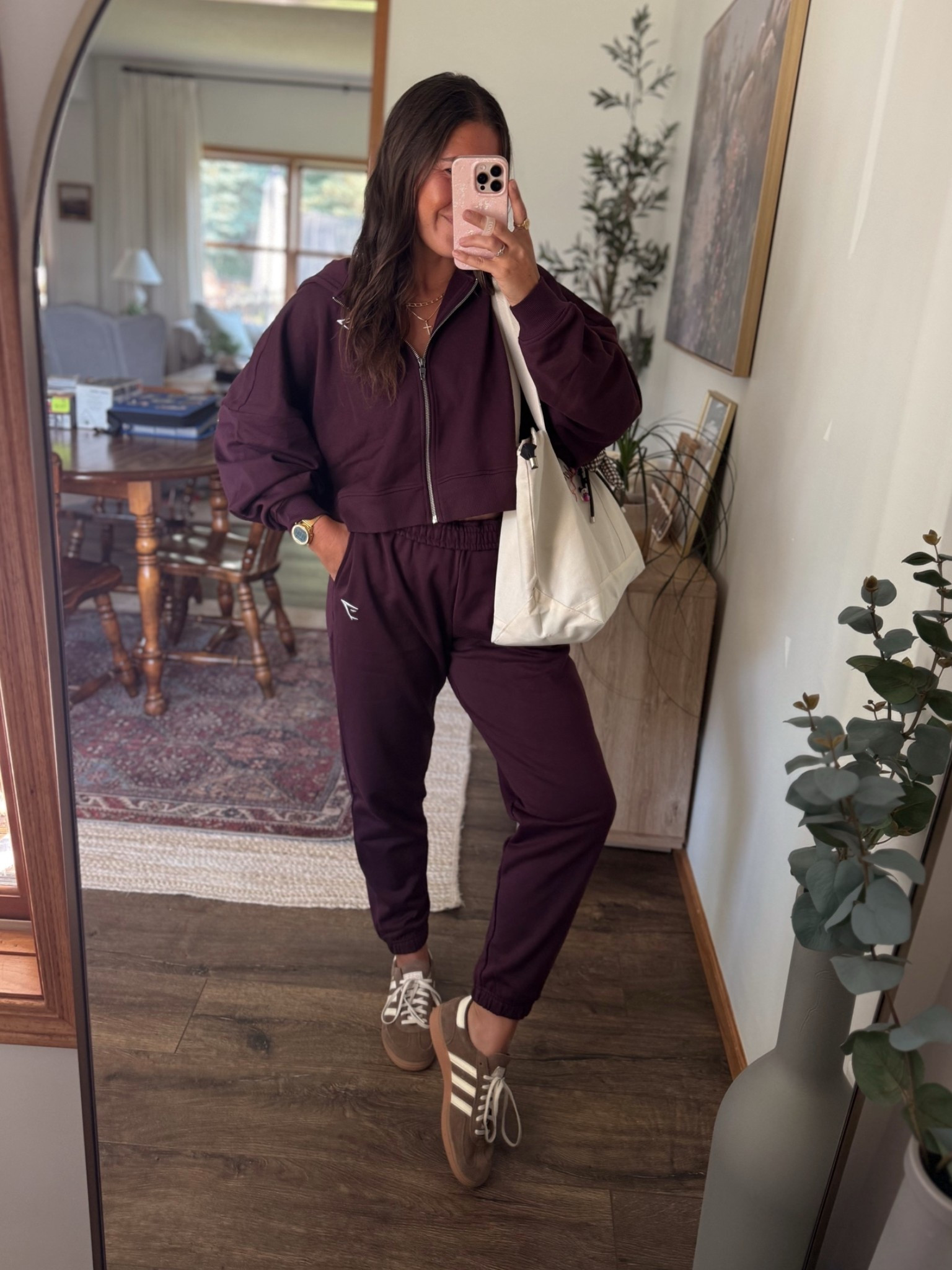 This matching set for 🍁

Medium 


Fall outfits, travel outfit, loungewear

#LTKootd #LTKgrwm #LTKActive