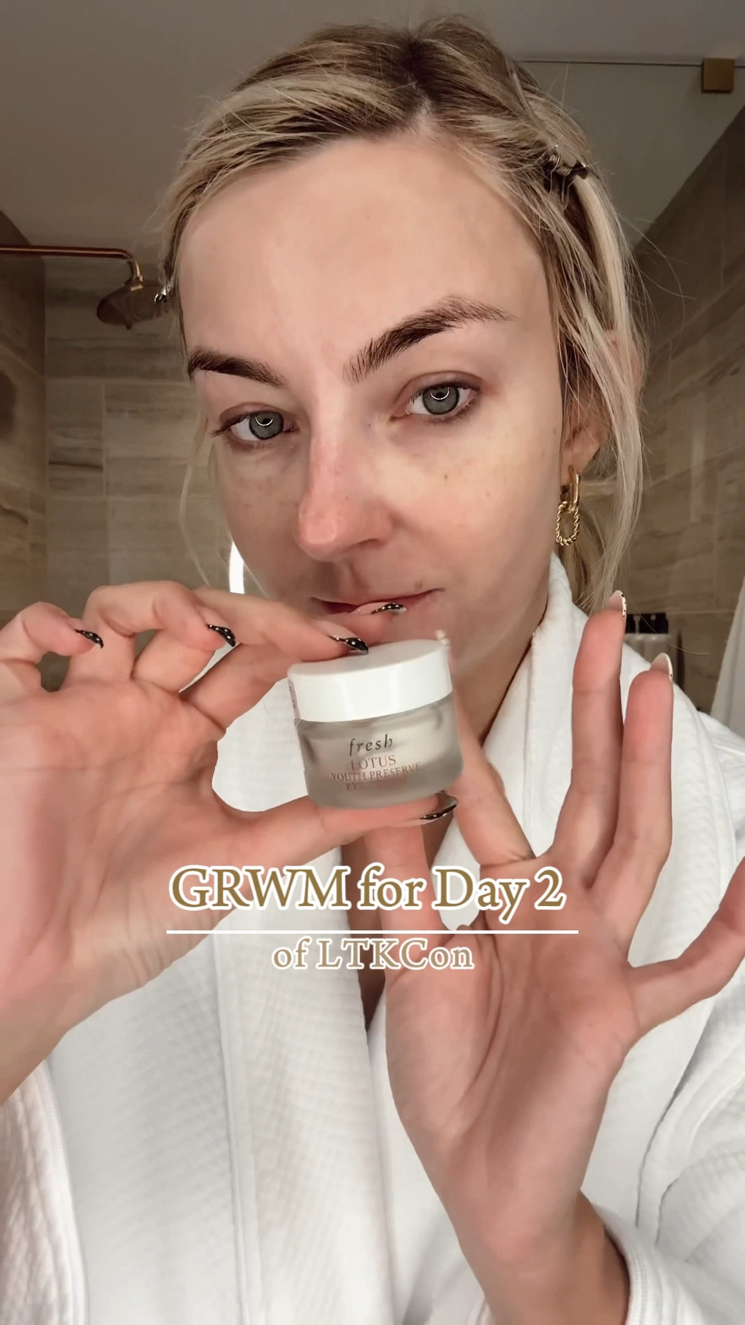 GRWM for Day 2 of LTKCon!
It was a super busy day ahead (yes, I woke up before 5 AM!), but my makeup game was strong—I got complimented a few times, all thanks to my beauty picks from @nordstrombeauty. I was fully ready in just 30 minutes. HOW? Don’t ask! #nordstrompartner

Makeup favorites, beauty routine #LTKCon 

#LTKBeauty #LTKWedding