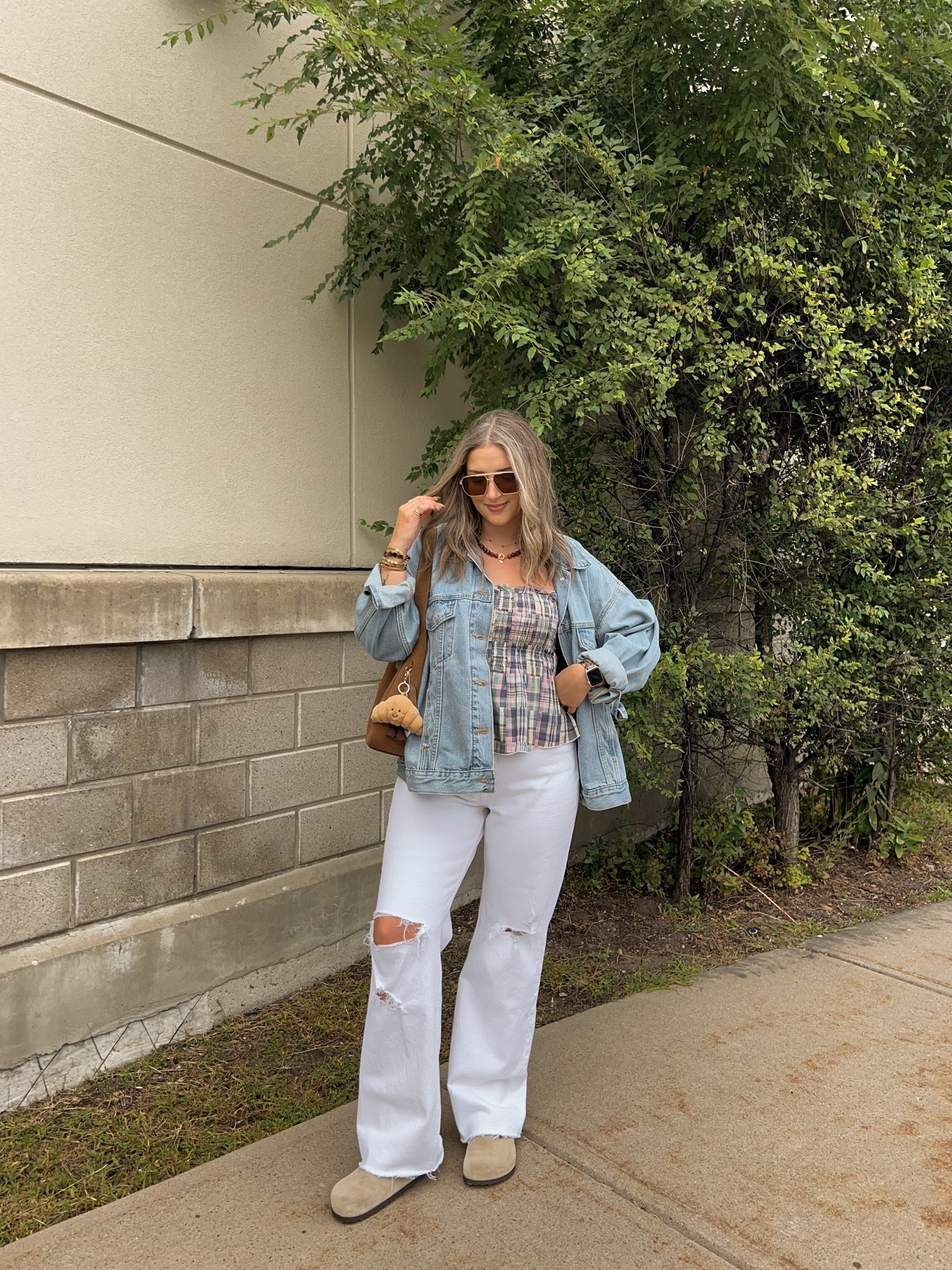 Fall outfit! Wearing 30 in the jeans, L in the plaid tank top, sized up to XL in the denim jacket for an oversized fit. I’m a 9.5-10 shoe and wear a 40 in the Birkenstock clogs

#LTKfall #LTKjeans #LTKmidsize