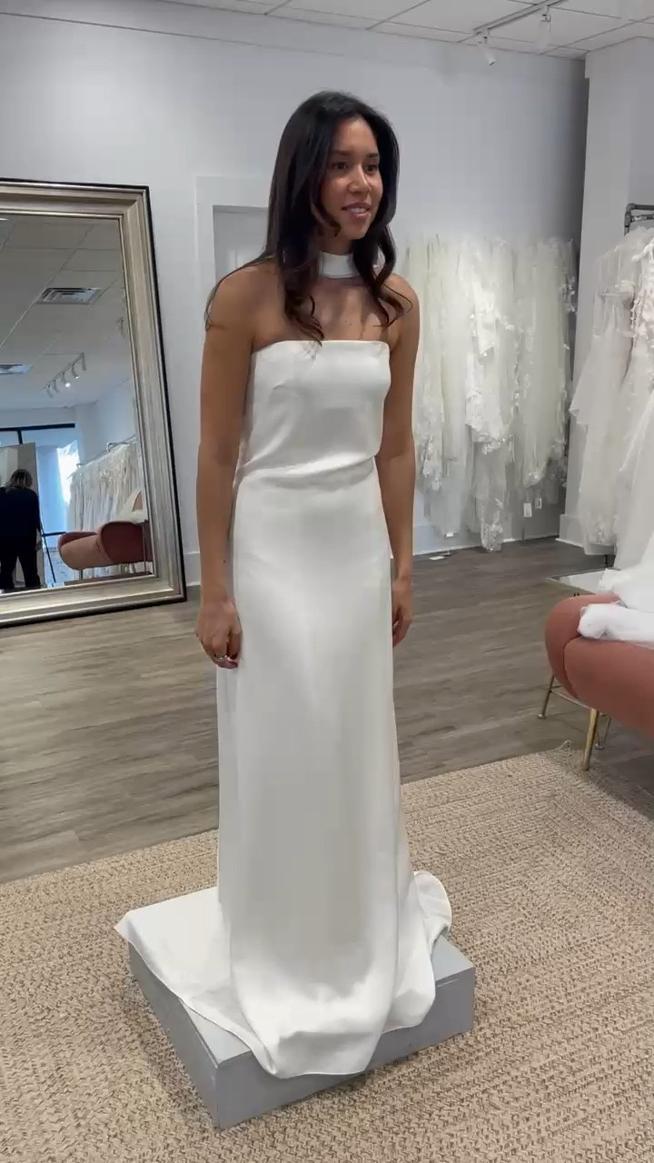 Jenny Yoo wedding dress strapless neck scarf

#LTKWedding