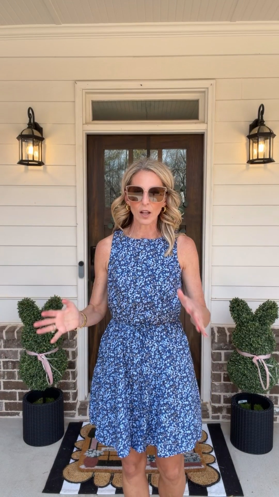 $28 dress Free Assembly  // size XS 