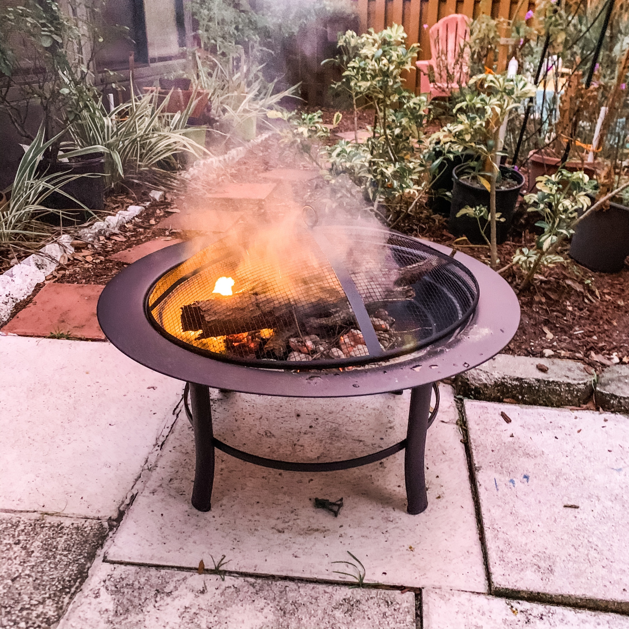 Mainstays 26 Metal Round Outdoor Wood-Burning Fire Pit 