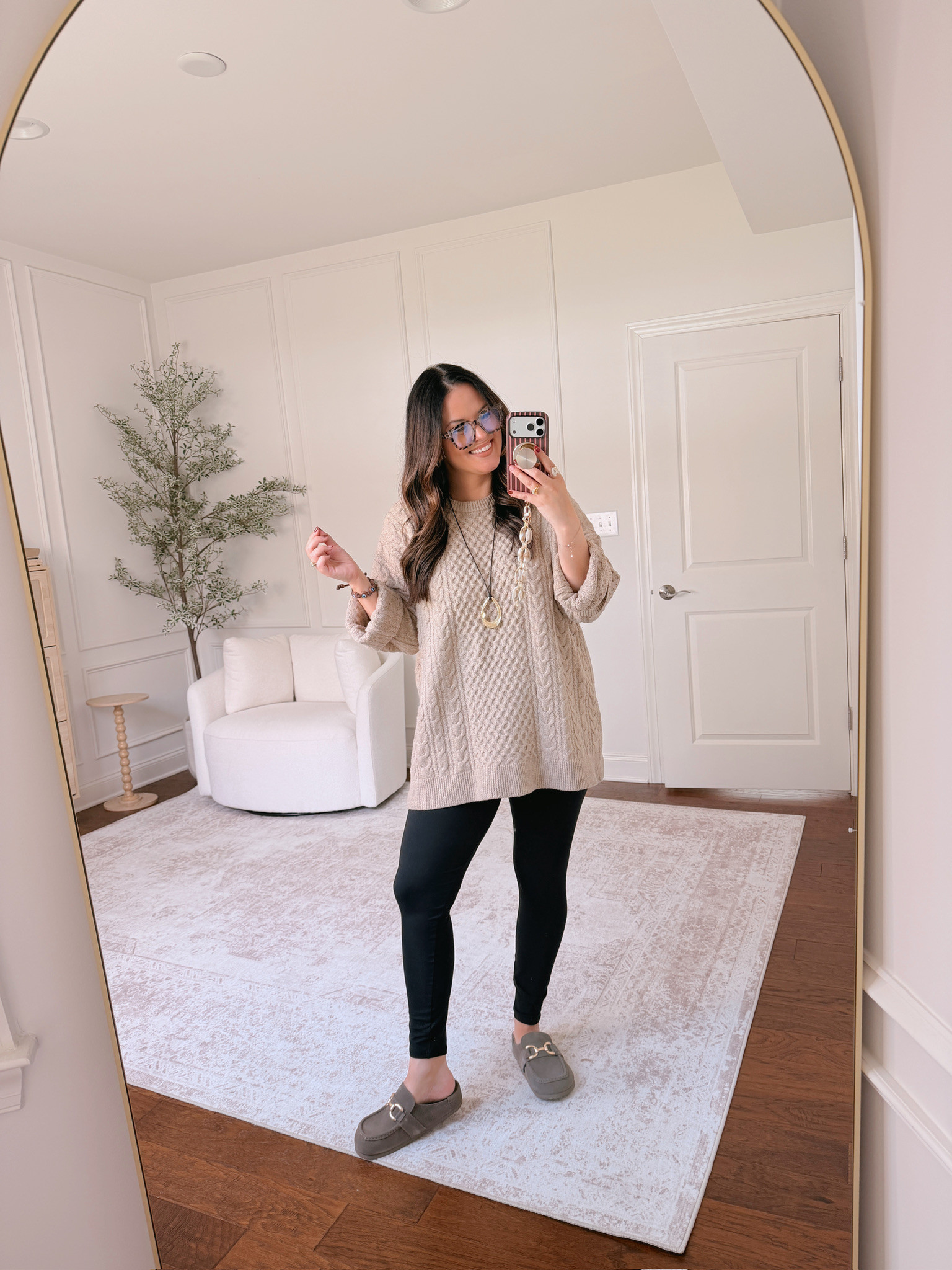 Wearing an XL in the sweater and a L in the leggings

#LTKSeasonal #LTKMidsize