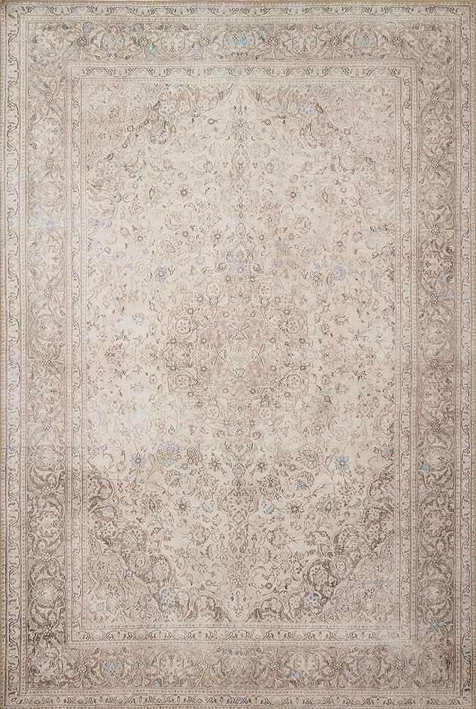 Loloi II Loren Collection LQ-03 Sand / Taupe, Traditional 5 ft x 7 ft 6 in Area Rug | Amazon (US)