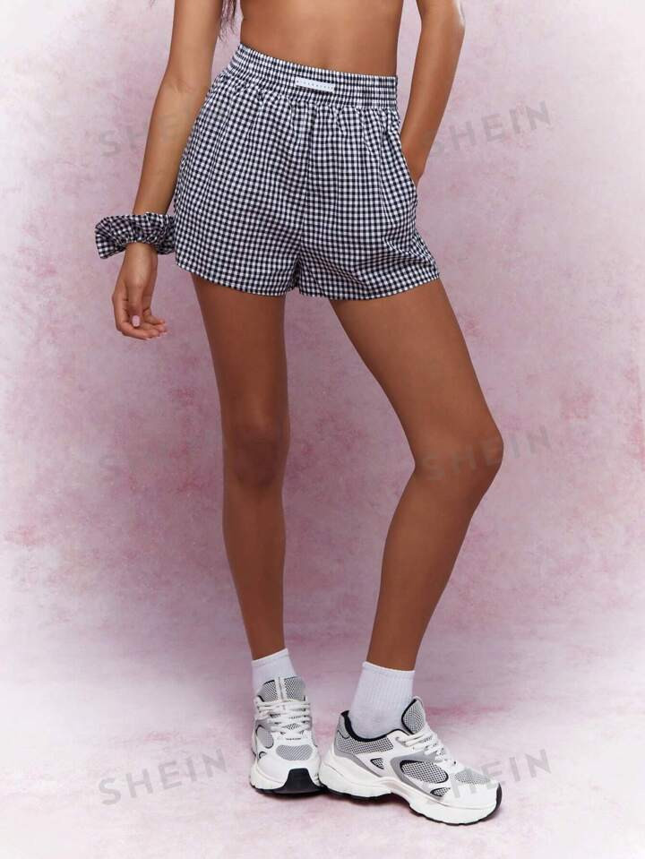 MISSGUIDED Gingham Print Boxer Shorts With Scrunchie | SHEIN USA | SHEIN