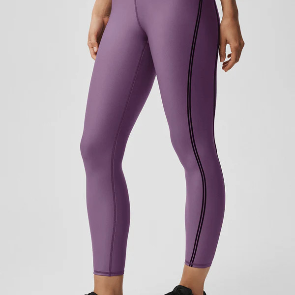 Airlift High-Waist 7/8 Line Up Legging - Plum Kiss | Alo Yoga (US)