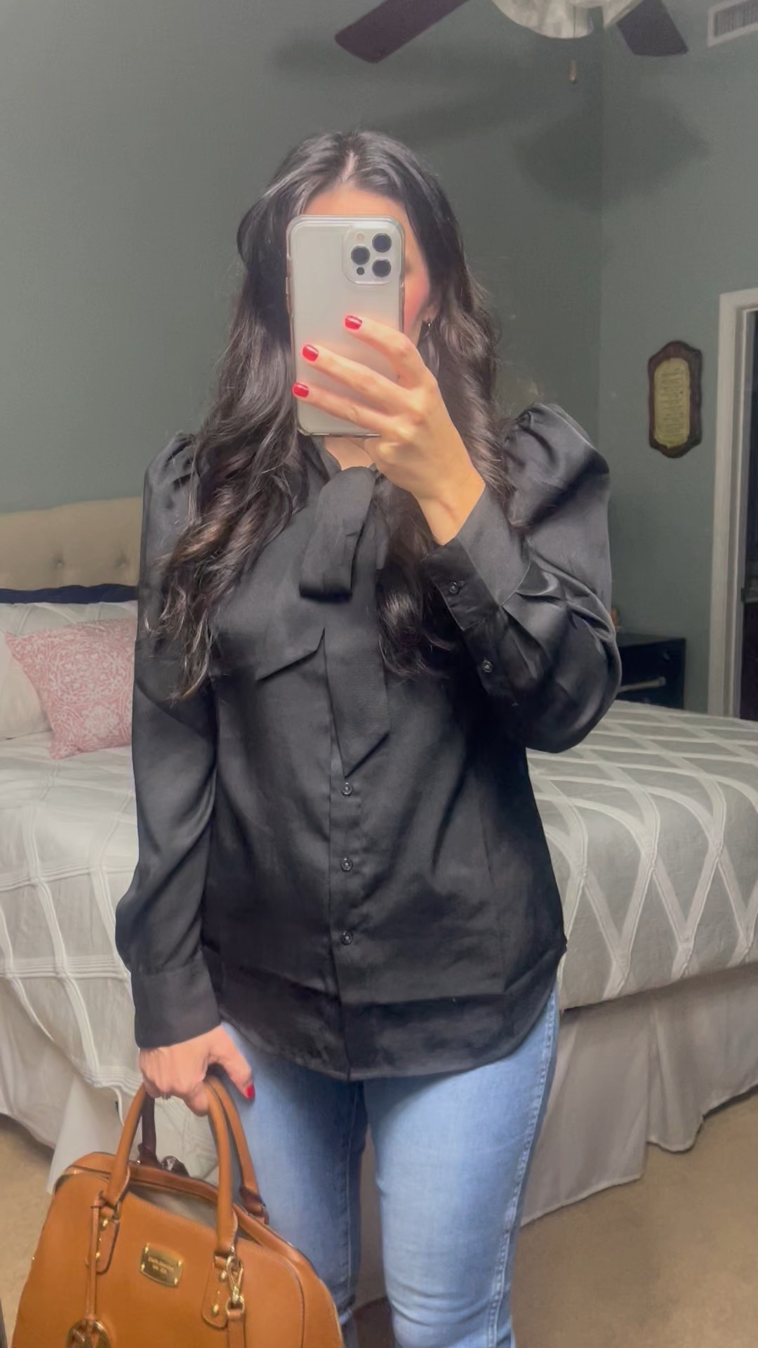 Ootd

Workwear, Banana Republic, gap, espadrilles, modest style, classic style, office wear, Michael Kor bag

#LTKOver40 #LTKPetite #LTKStyleTip
