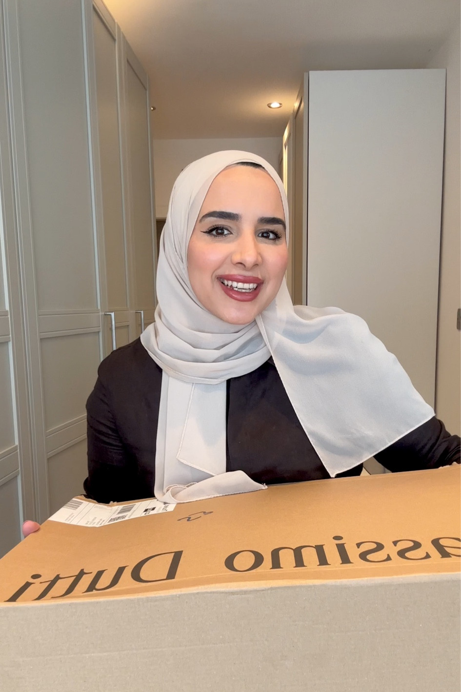 Neutrals and colours with Massimo Dutti 

#LTKmidsize #LTKautumn #LTKmodest