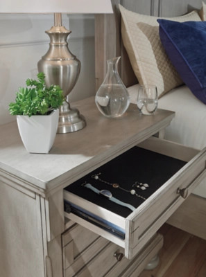 Lettner Nightstand | Ashley | Ashley Homestore