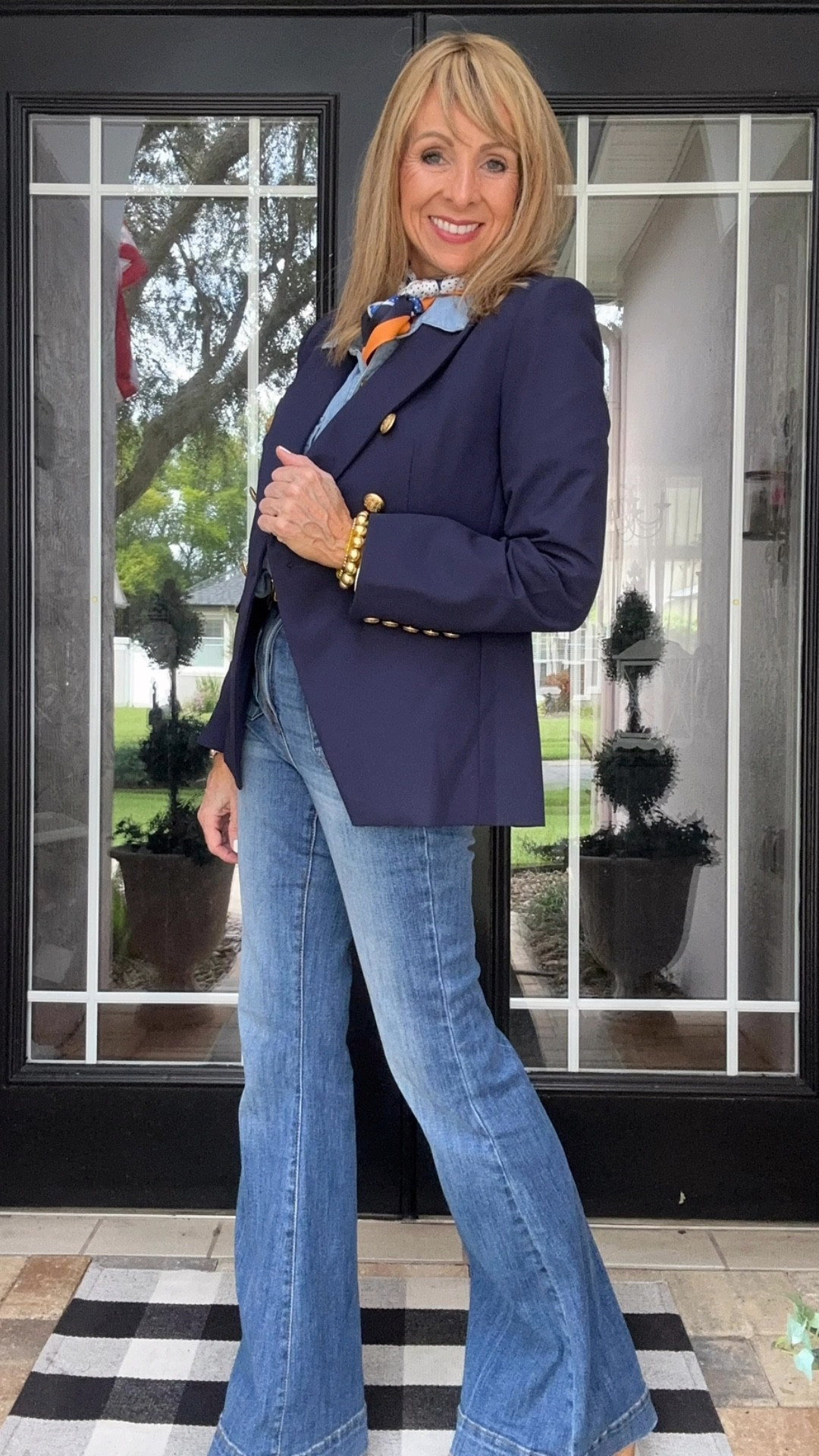 Comparing Quince and Walmart
Wearing a small in the Quince blazer and XS in the Walmart. Version

#LTKVideo #LTKFindsUnder100 #LTKStyleTip