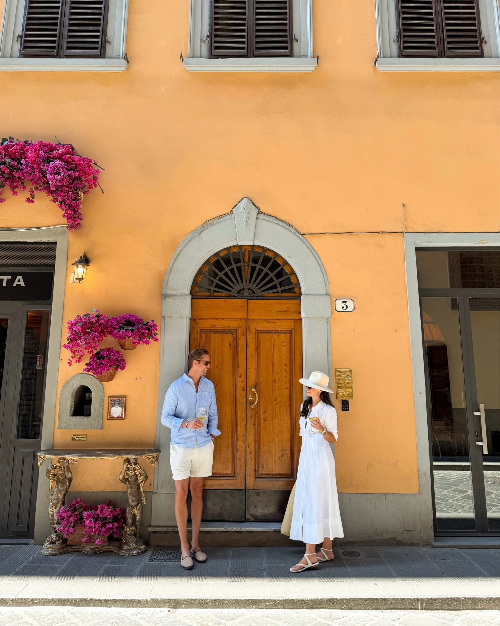 Firenze you were a dream!🍷Wine windows, Rothko, the Ponte Vecchio, Collegio alla Querce and more 🇮🇹 in my latest Substack!

#LTKootd #LTKTravel #LTKdayinmylife