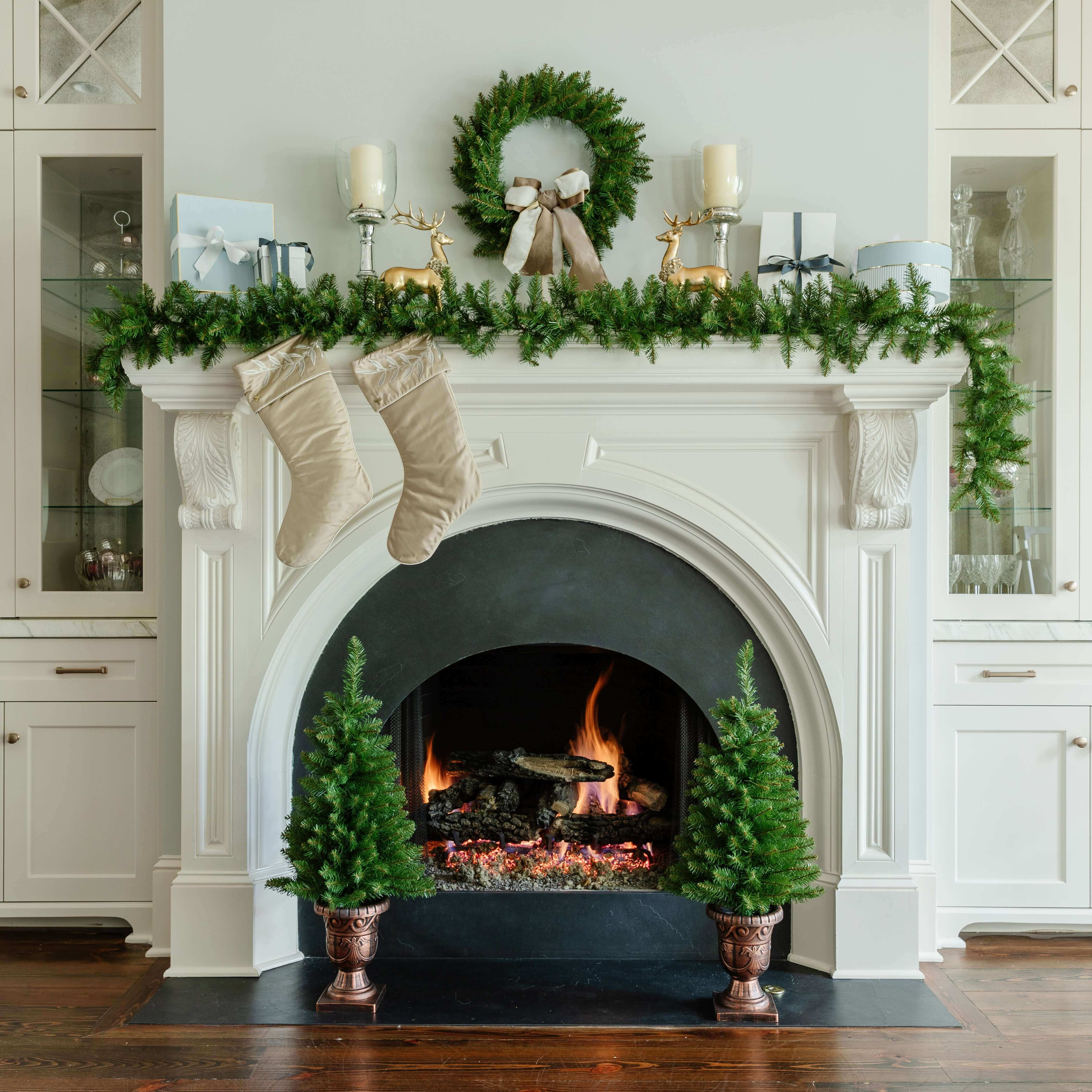 Yorkshire Fir Collection 4-Piece Set with Warm LED Lights | King of Christmas