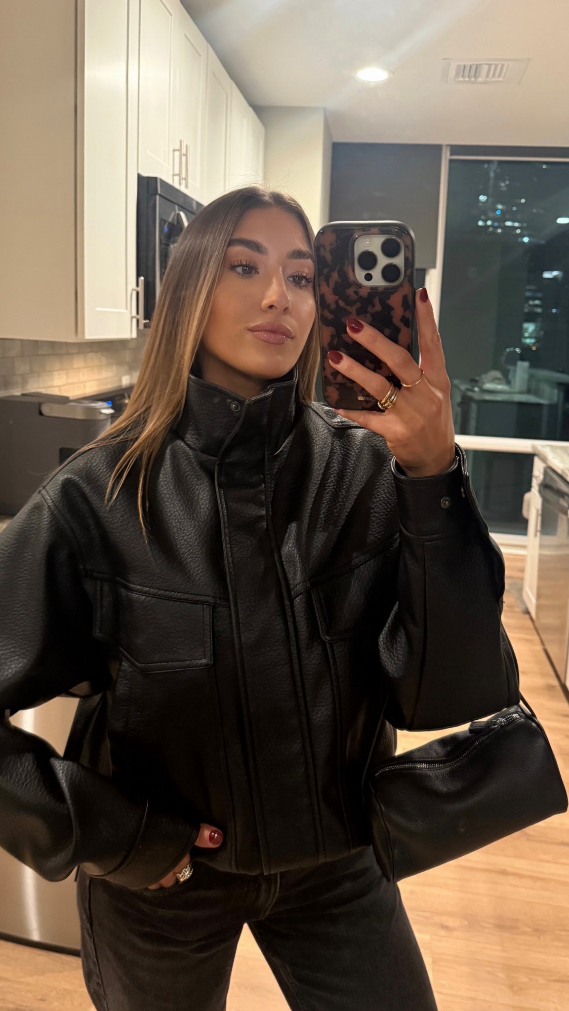 Oversized jacket 🖤

#LTKootd