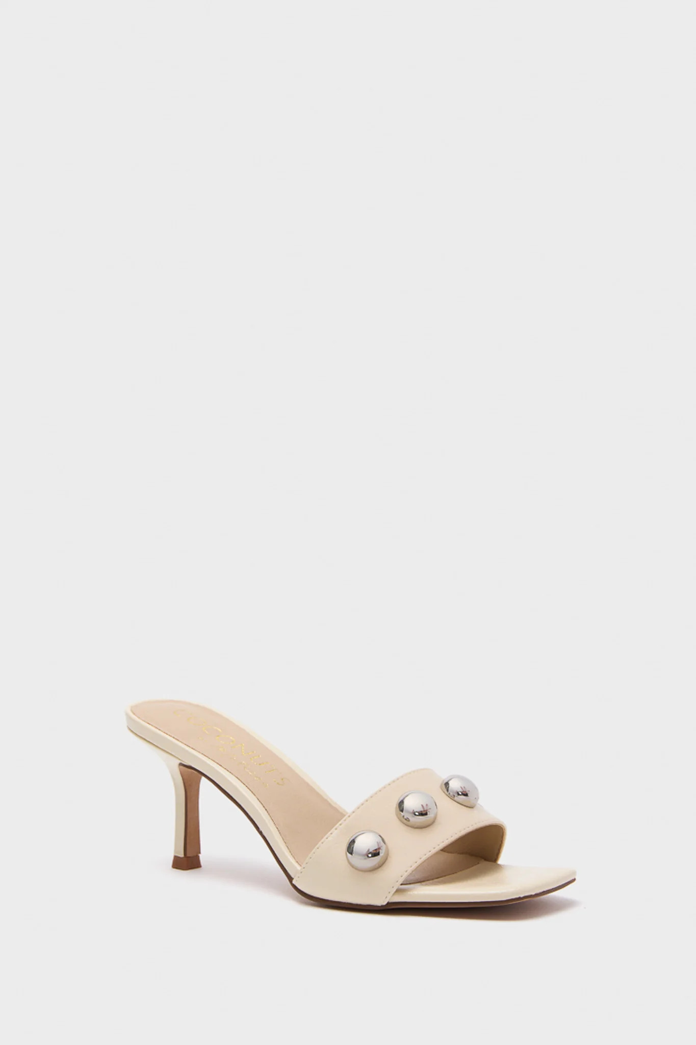 Cream Theo Heels | Tuckernuck (US)