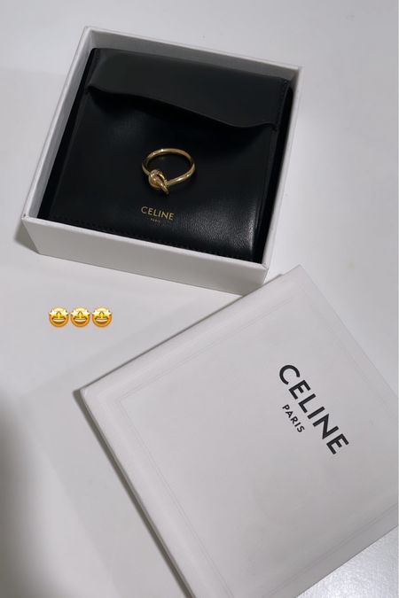 Love my new ring I got in Paris from Celine! This is such a classic jewelry piece that I can pass down to my daughter when she’s older

Valentine’s Day gift guide - Valentine’s Day gifts for her - jewelry gifts - jewelry heirlooms - heirloom ideas - gold rings - ring stack inspo - gold ring - promise rings - divorce gifts - designer jewelry 



#LTKGiftGuide #LTKover40 #LTKstyletip