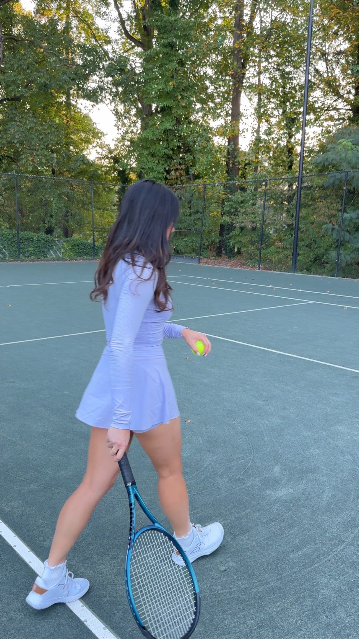 Lavender tennis set 💜  

- Lululemon top: 4 (tts)
- Lululemon skirt: 4 (tts)
- Lululemon bra: s/m (tts)
- Babolat x Wimbledon shoes: 7.5 (runs wide, would size down if in between sizes) 

 

#LTKFallSale #LTKActive #LTKFindsUnder100