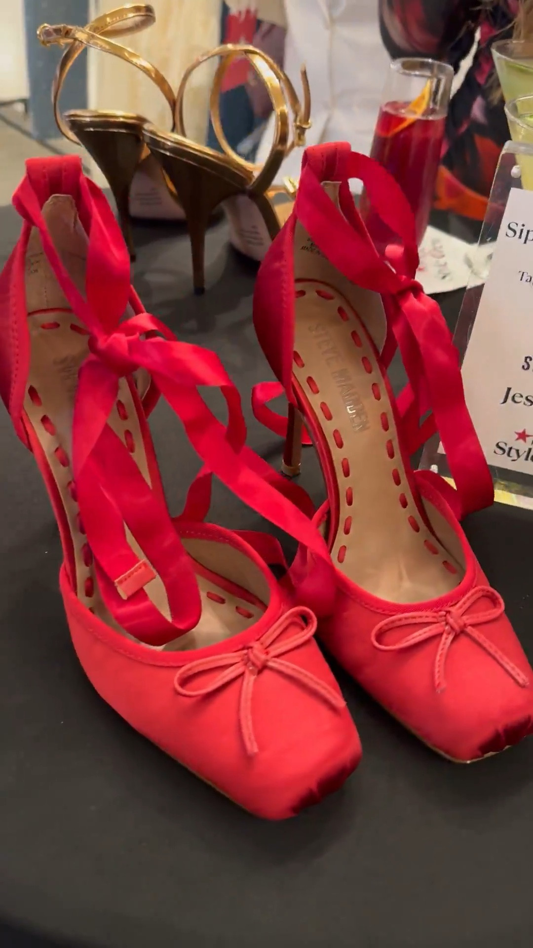 Say yes to a pair of red shoes especially for the holidays, they’re the perfect pop❤️


#LTKStyleTip #LTKShoeCrush

Follow my LTK @KerrySpence_ on the @shop.LTK app to view this post and get my exclusive app-only content!

#liketkit #LTKHoliday
@shop.ltk
https://liketk.it/5yGW5