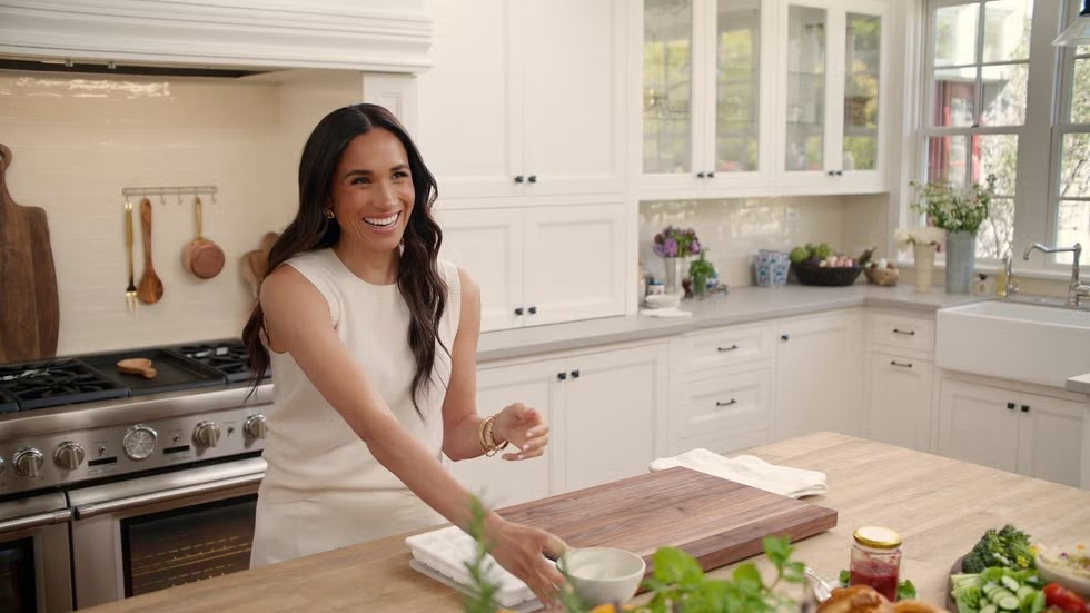 With Love Meghan Markle Fashion




#LTKSeasonal #LTKStyleTip