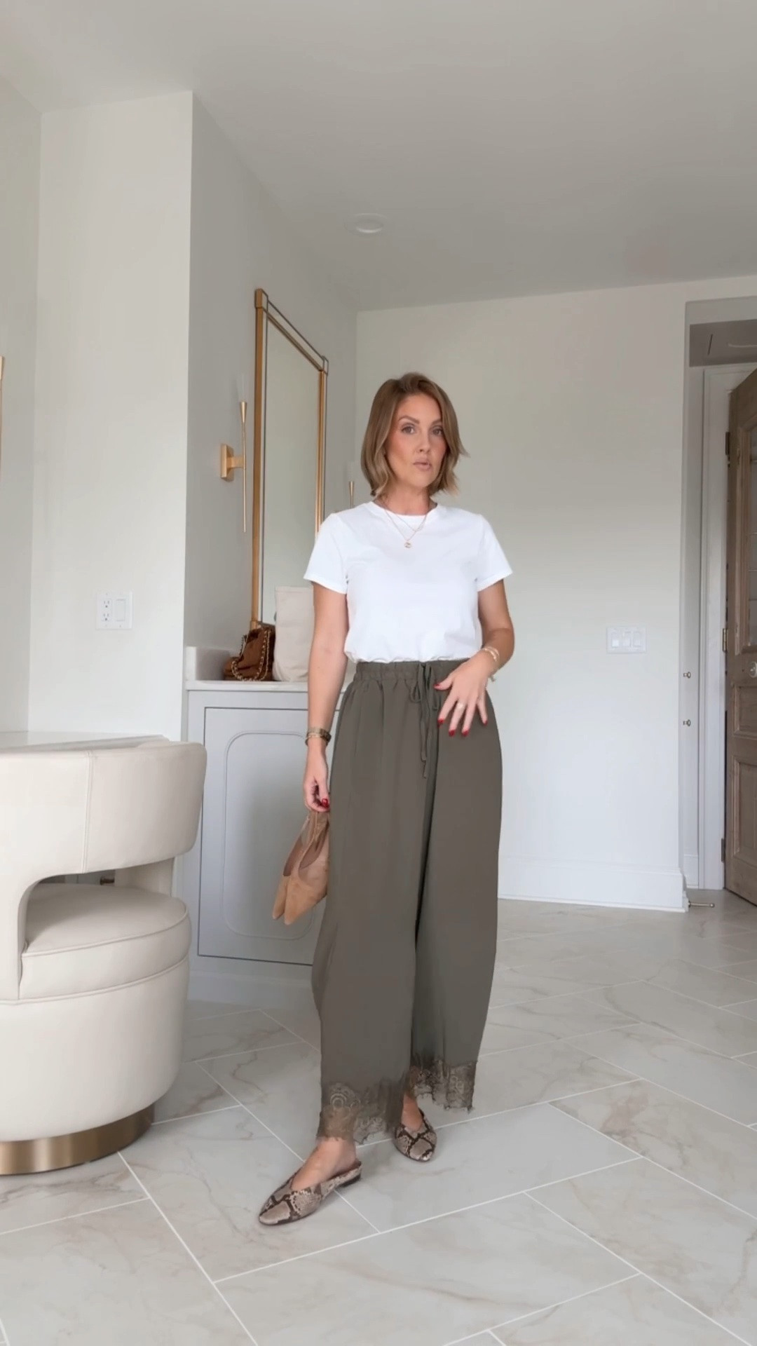 Small tee / XS Amazon pants / flats run true to size

fall outfits, amazon finds, lace pants, casual outfits, flats, shoe crush, amanda west, almost_readyblog

#LTKootd #LTKPetite