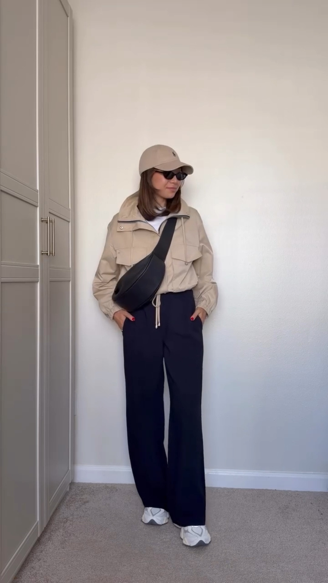 Spring jacket styled 2 ways 

Amazon jacket — sized up to medium 
BR jeans — size 25 
Aritzia lodge pants — xs in regular (I’m 5’4”) 
Amazon crossbody 
Amazon purse 
New balance sneakers 
Steve Madden dusty booties 

#LTKootd