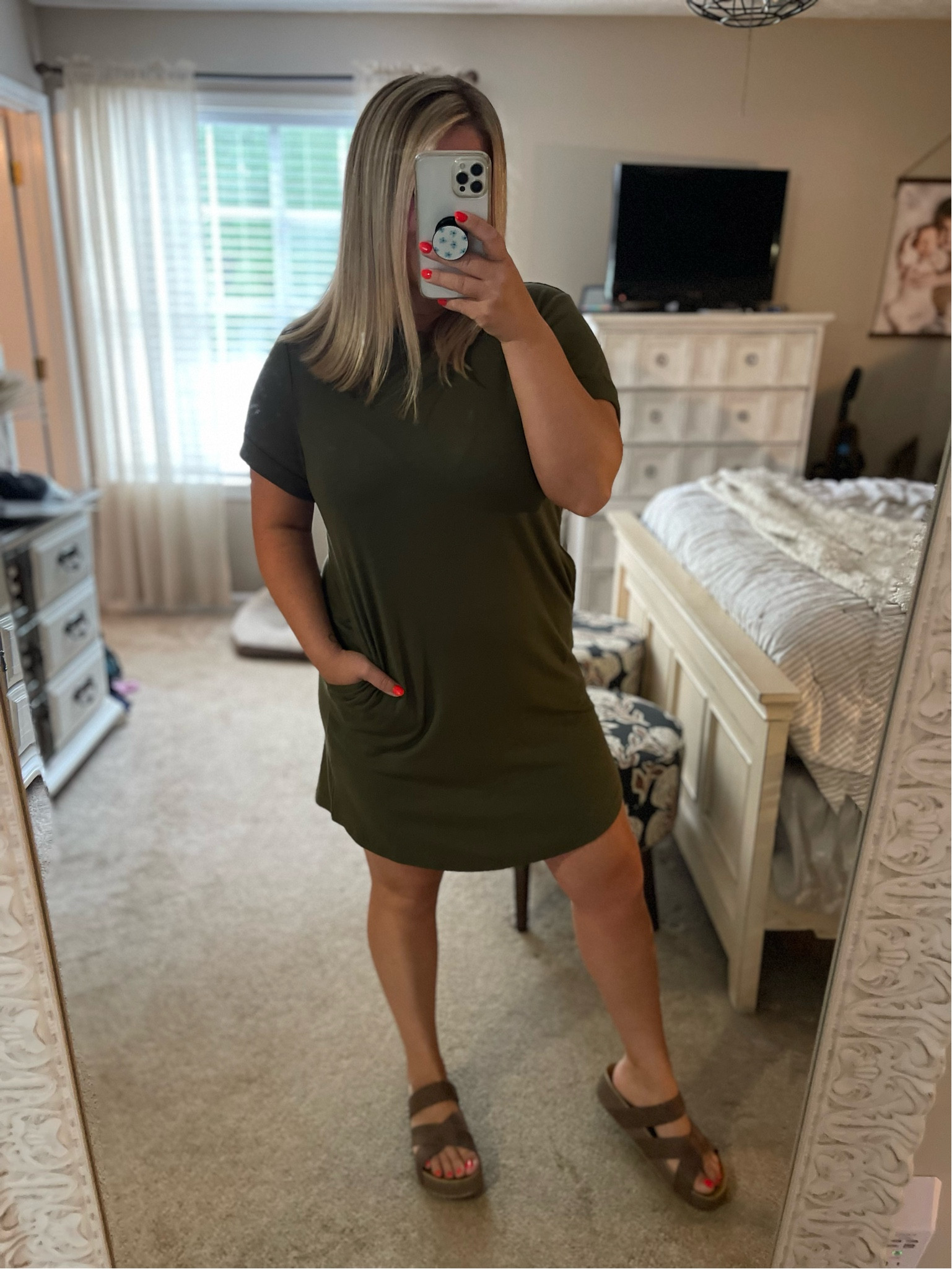 The most comfy tshirt dress with pockets!!!! So soft and flattering! Wearing the large! Would size up one of you want a looser fit! 

#LTKSeasonal #LTKmidsize #LTKstyletip